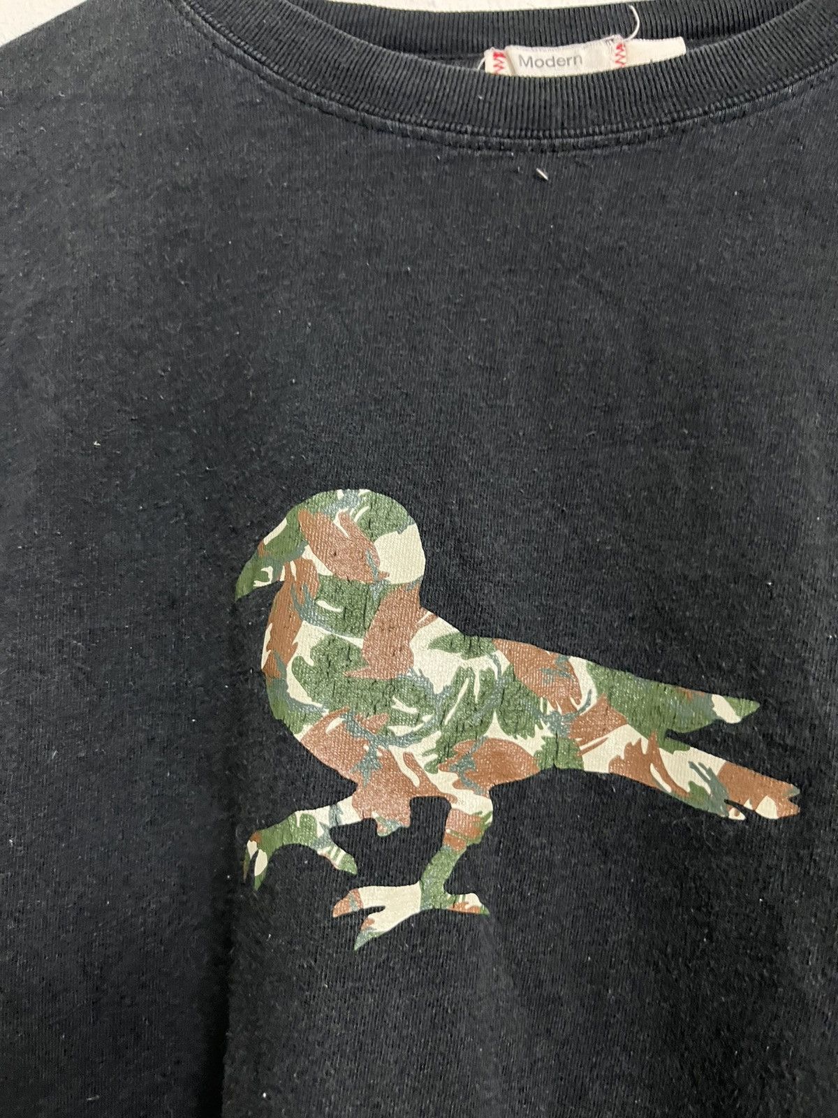 Modern Amusement 💥Modern Amusement Camo Crow Tee Size US L / EU 52-54 / 3 - 6 Thumbnail