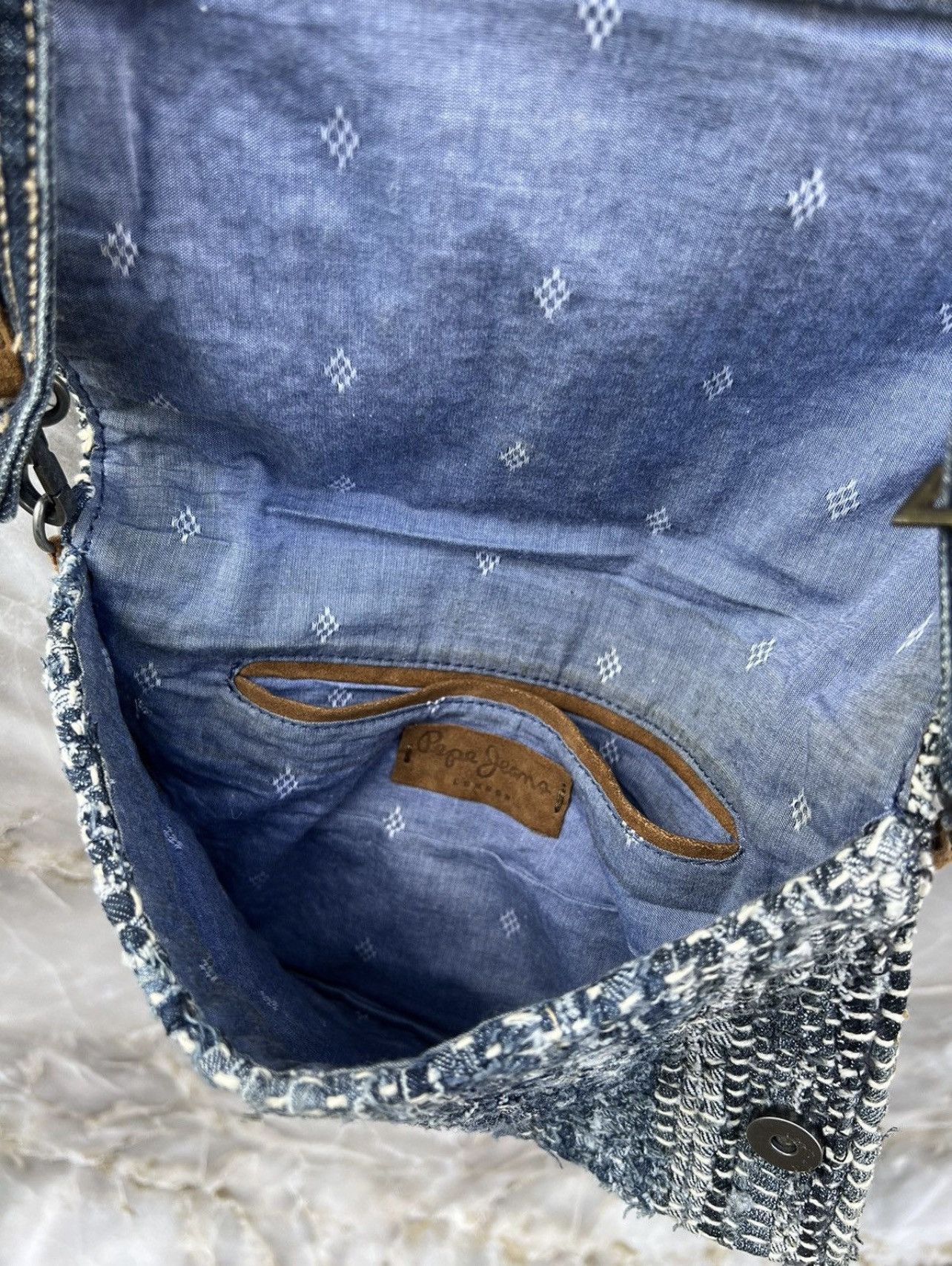 Vintage Vintage Diesel Style Distressed Japanese Crossbag Size ONE SIZE - 9 Thumbnail