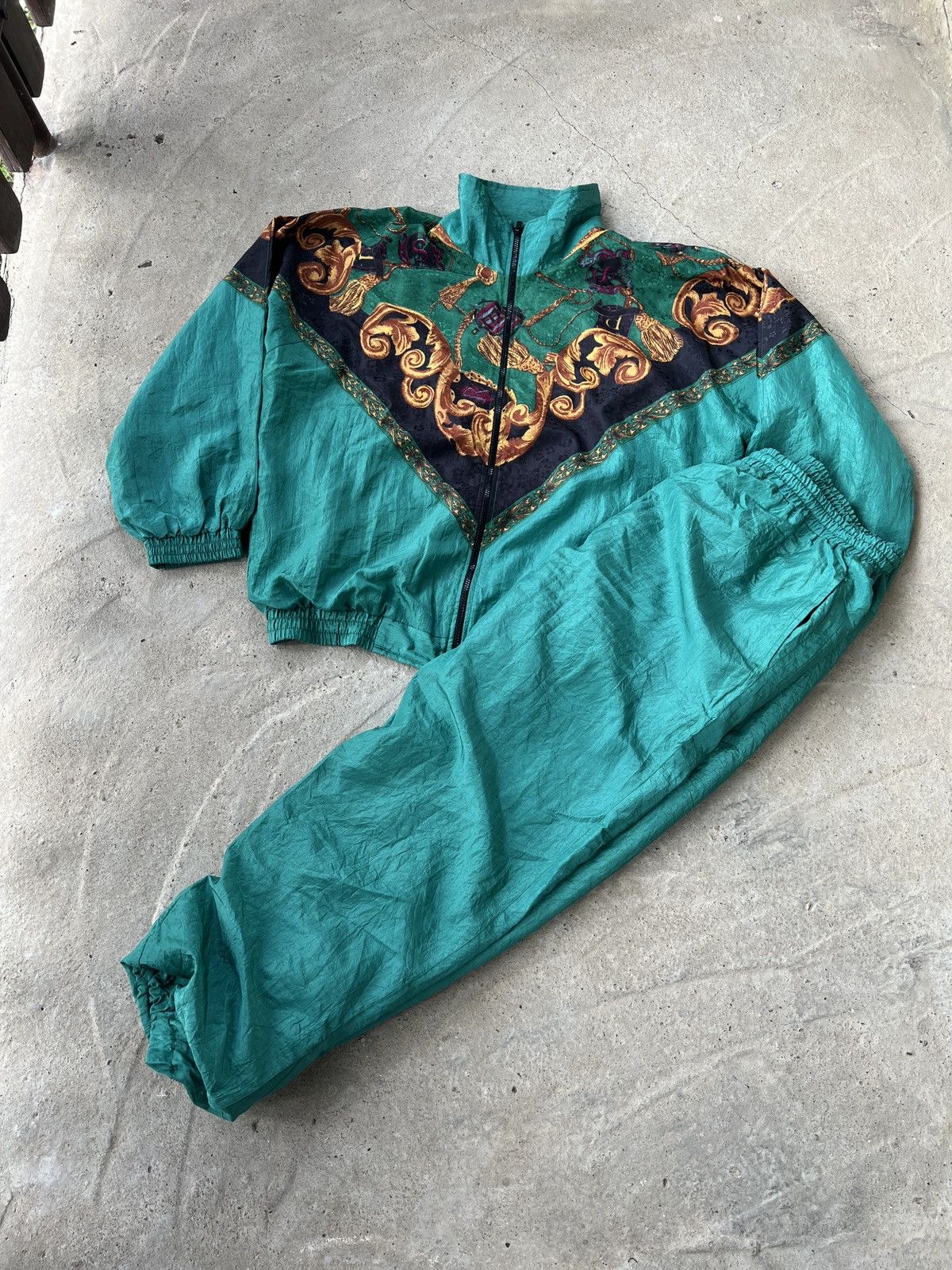 Vintage Vintage Tracksuit Size US L / EU 52-54 / 3 - 1 Thumbnail