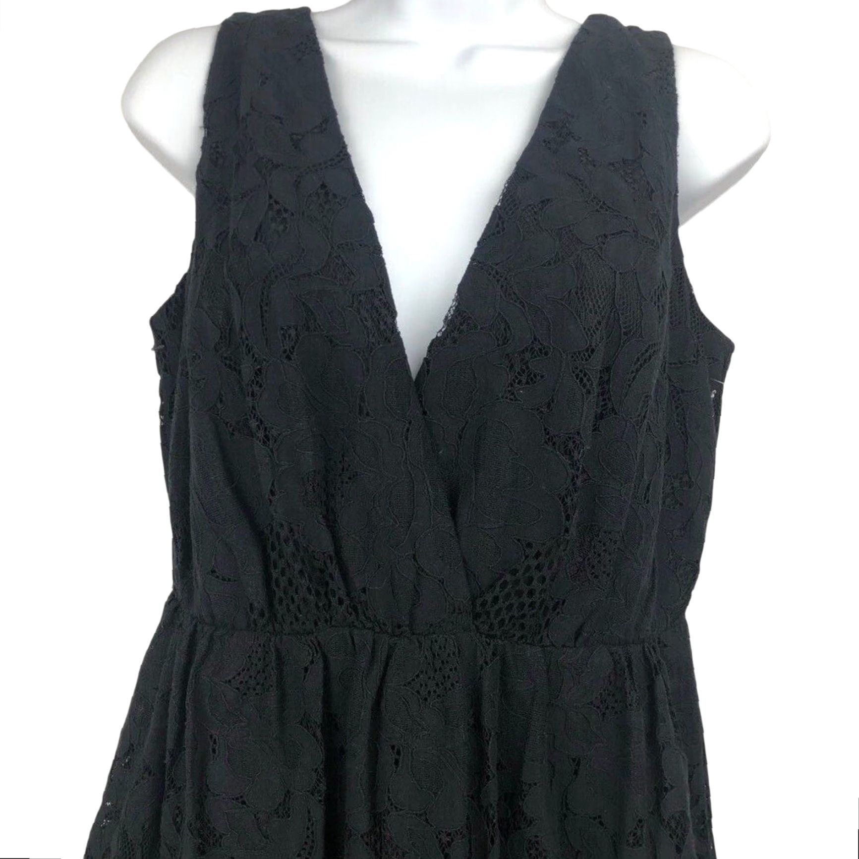 Vintage Ali & Jay Dress S Black Floral Lace Sleeveless Midi V Neck A Line Womens Party/Cocktail Size S / US 4 / IT 40 - 2 Thumbnail