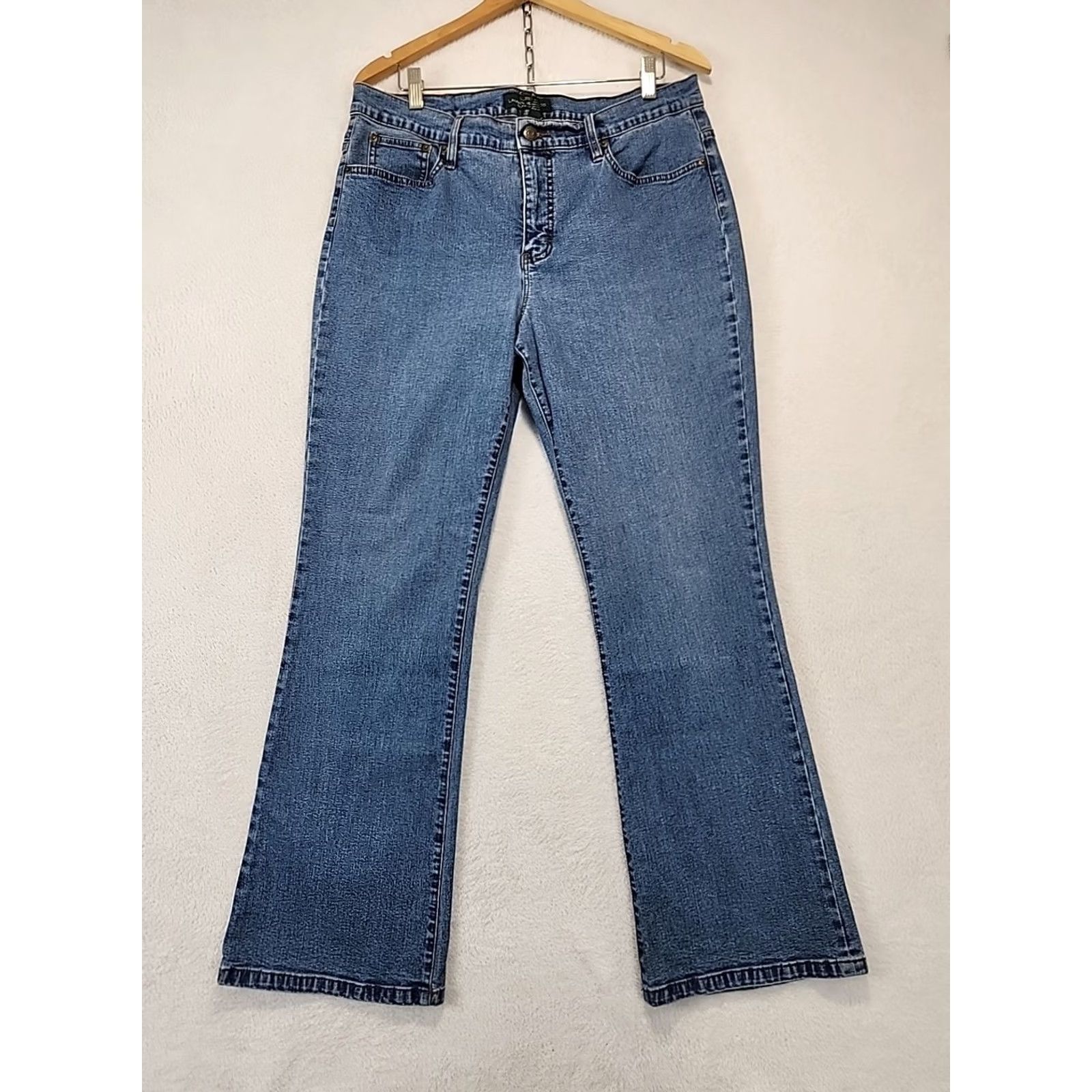 Ralph Lauren VINTAGE not | LRL Lauren By Lauren Jeans Co. Classic Bootcut Blue Denim Womens Size 12 Preppy Size 34" / US 12 / IT 48 - 3 Thumbnail