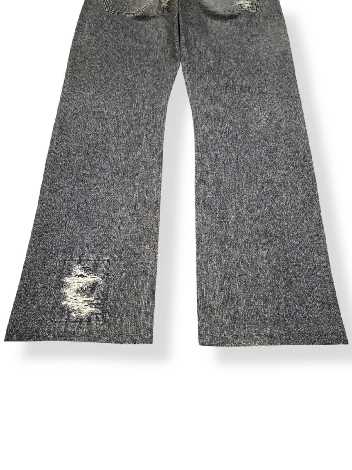 Japanese Brand Japanese Brand TMT Big Holiday Patchwork Distressed Jeans Size US 33 - 12 Thumbnail
