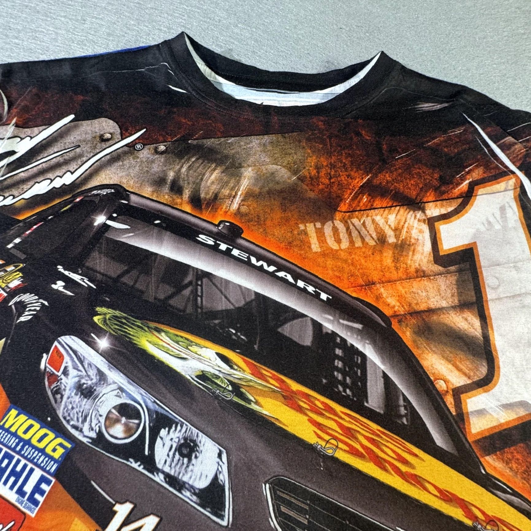 Chase Authentics Chase Authentics Tony Stewart Shirt Mens XL NASCAR 14 Chevrolet SS Racing AOP Size US XL / EU 56 / 4 - 4 Thumbnail
