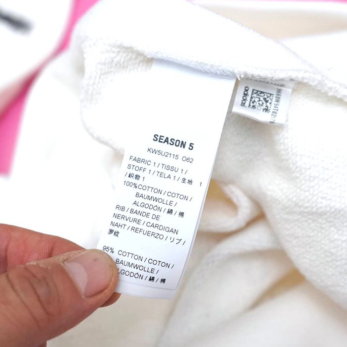 Adidas yeezy us xs sales