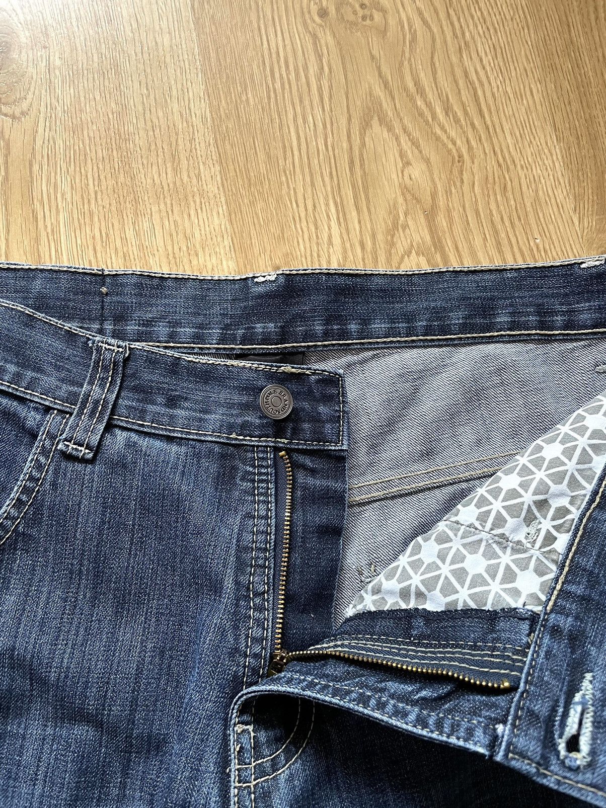 Southpole Vintage Y2K Southpole Embroidered Cyber Grunge Denim Jeans Size US 34 / EU 50 - 11 Thumbnail