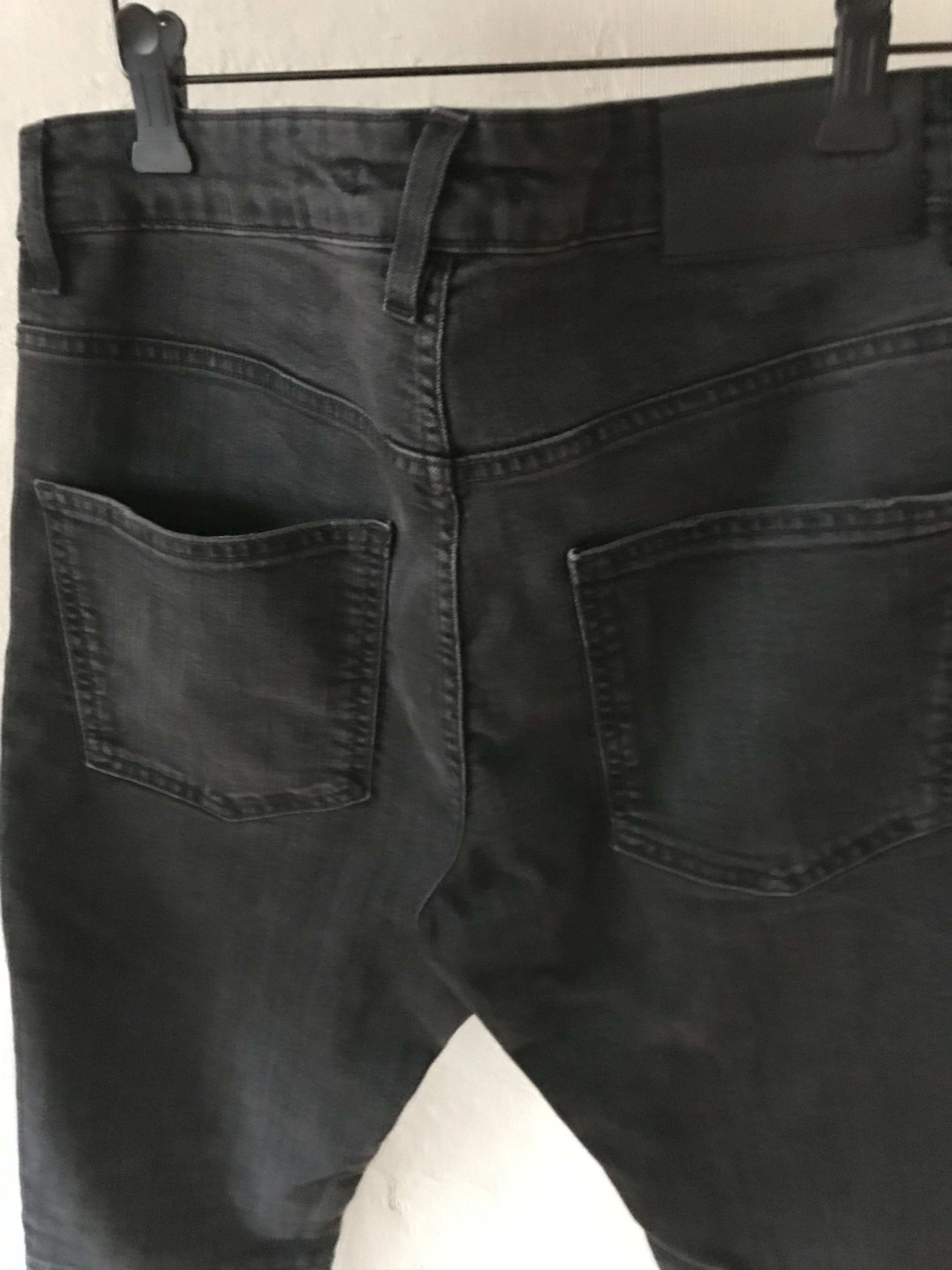 Pierre Balmain Pierre Balmain black distressed biker jeans, 32 Size US 32 / EU 48 - 7 Thumbnail