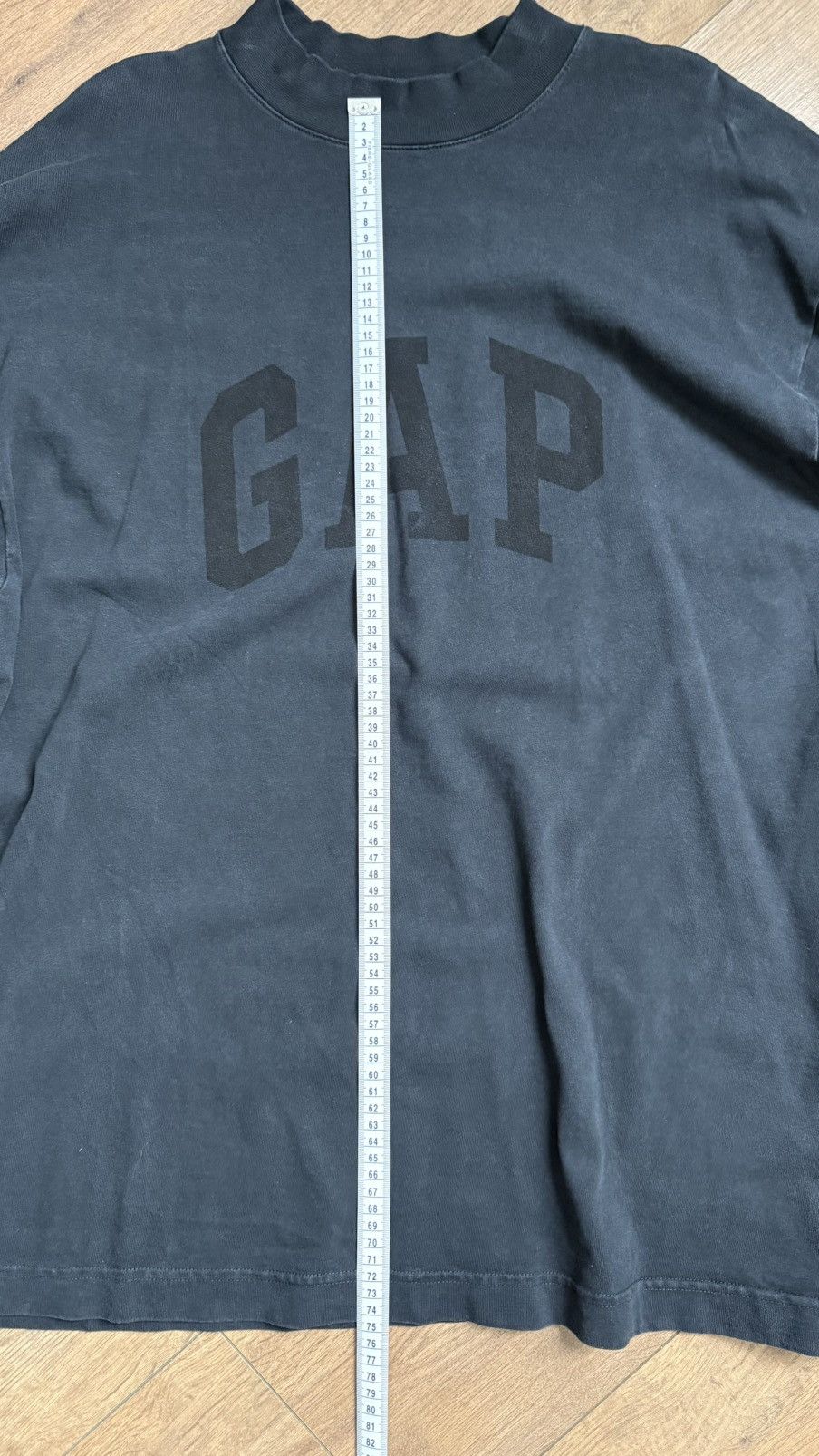 Balenciaga × Gap × Kanye West Yeezy Gap T-Shirt (US made) Size US S / EU 44-46 / 1 - 13 Thumbnail