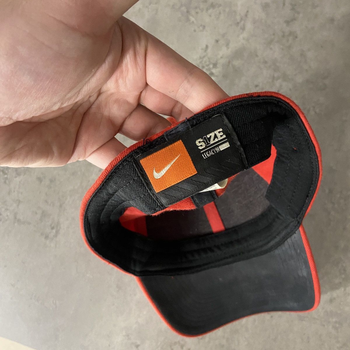 Nike × Vintage Red Legacy 91 Classic Red Cap Size ONE SIZE - 4 Thumbnail