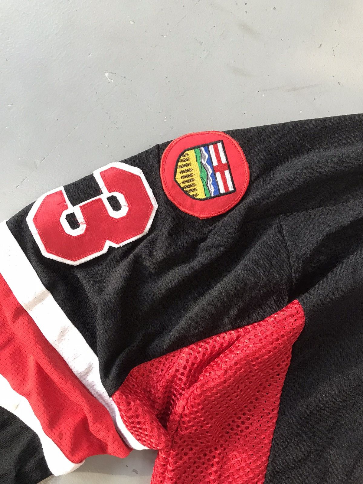 Vintage Vintage crossbar can west polyester hockey jersey Size US S / EU 44-46 / 1 - 12 Thumbnail