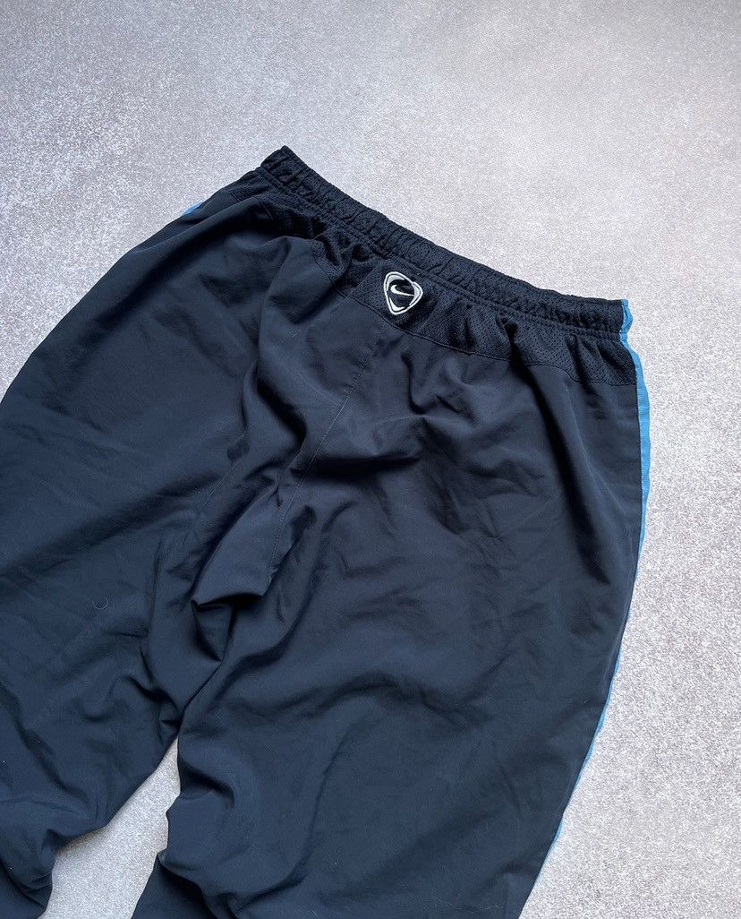 Nike × Vintage Vintage Nike Swoosh Baggy Nylon Trackpants Y2K XL Size US 36 / EU 52 - 5 Thumbnail