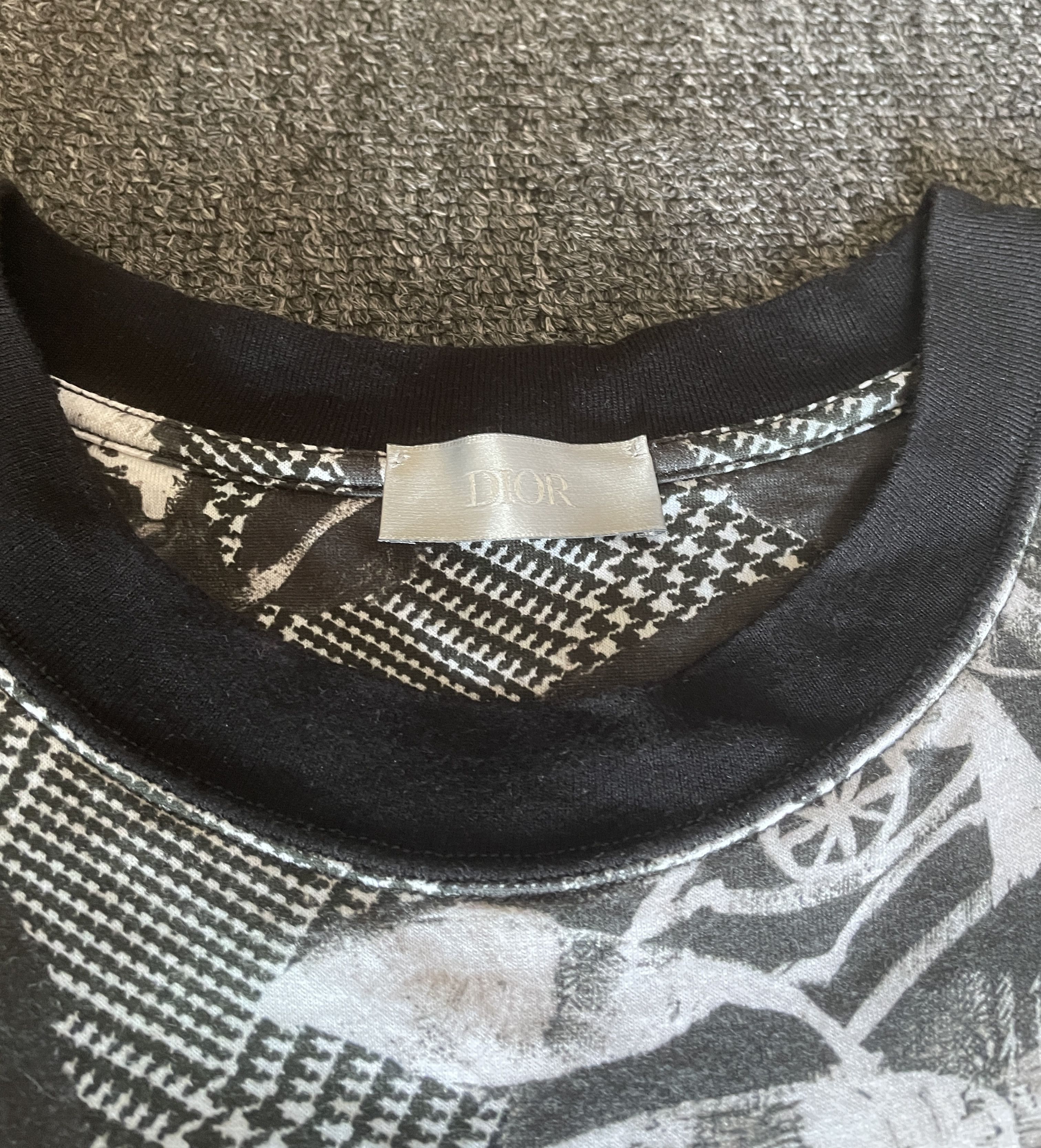 Dior Dior men's roses t shirt size L Size US L / EU 52-54 / 3 - 3 Thumbnail