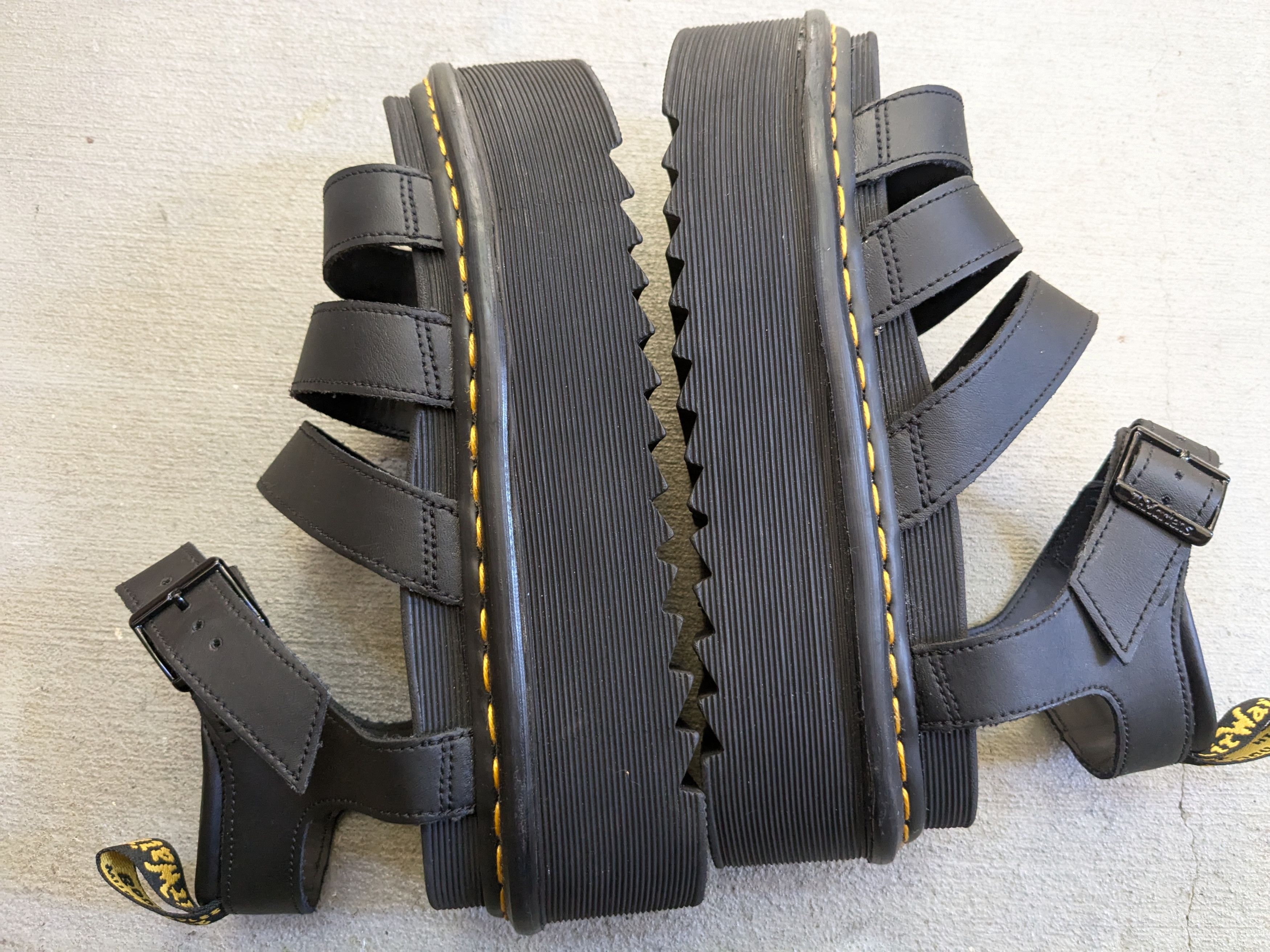 Dr. Martens Dr. Martens Blaire Quad Sandals Black Men 8 Leather Strap Size US 8 / EU 41 - 10 Thumbnail