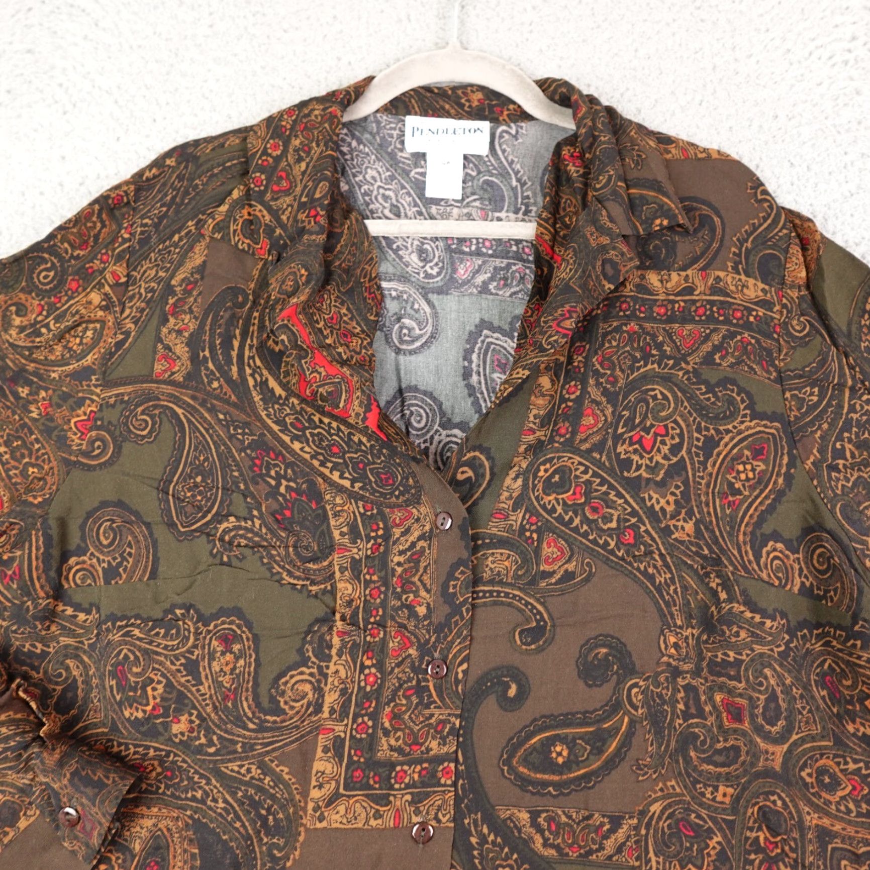 Pendleton VINTAGE Pendleton Shirt Womens 14W Brown Paisley Long Sleeve 100% Rayon V-Neck Boho Mens? Size XL / US 12-14 / IT 48-50 - 3 Thumbnail