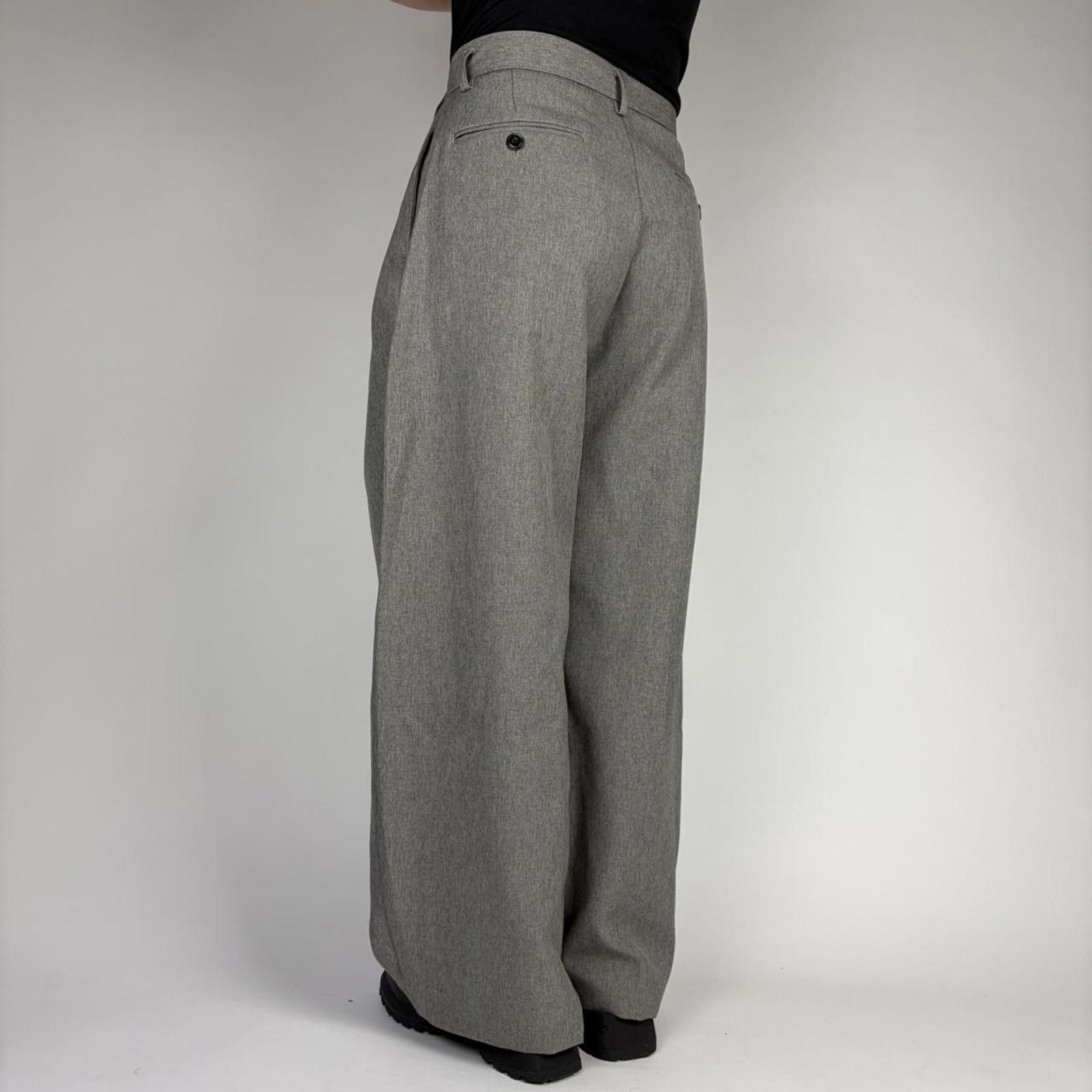 Other Taupe Textured Wide Leg Pleated Trousers Size US 33 - 5 Thumbnail
