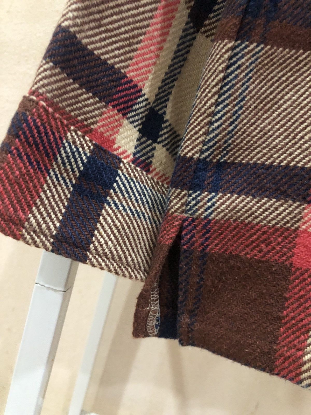 Bape 2011 BAPE Burberry Plaid Ape Head Elbow Patch Flannel Size US S / EU 44-46 / 1 - 4 Thumbnail