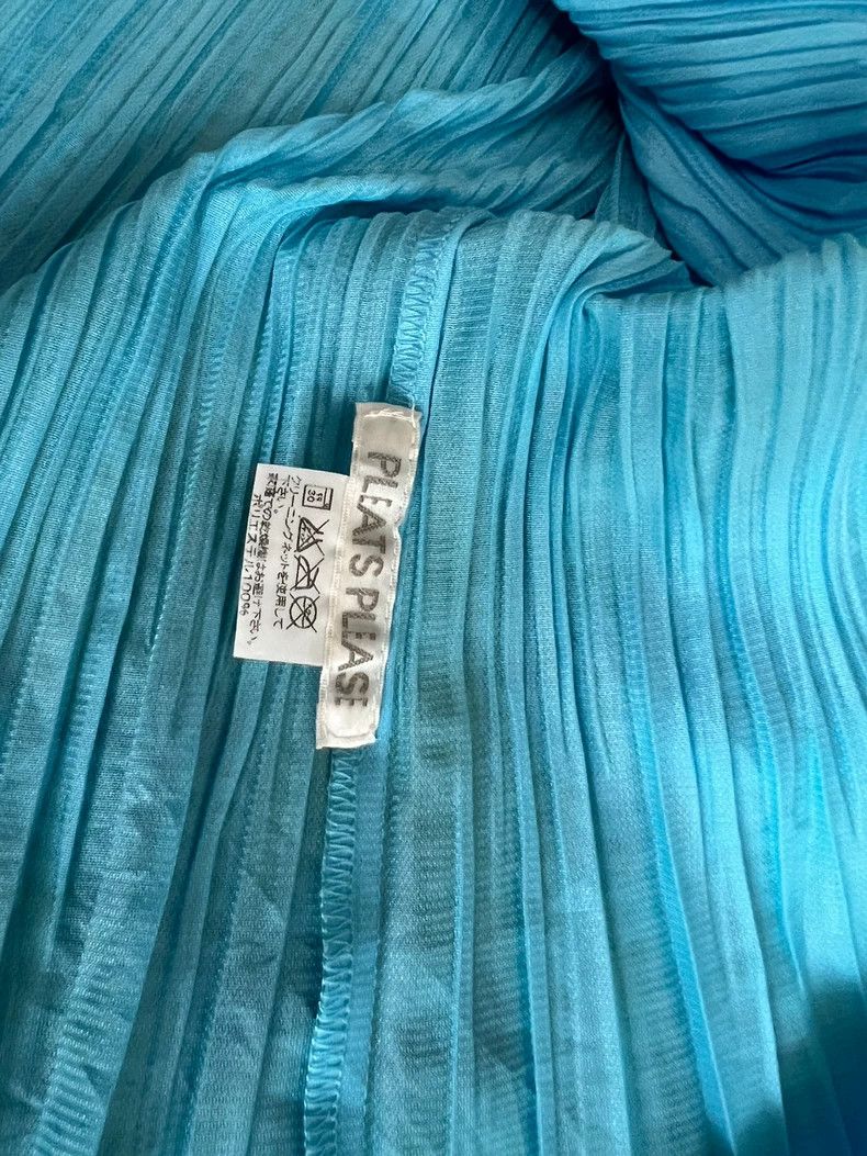 Issey Miyake Issey Miyake size:4 Blue pleated long-sleeved shirt Size L / US 10 / IT 46 - 4 Thumbnail