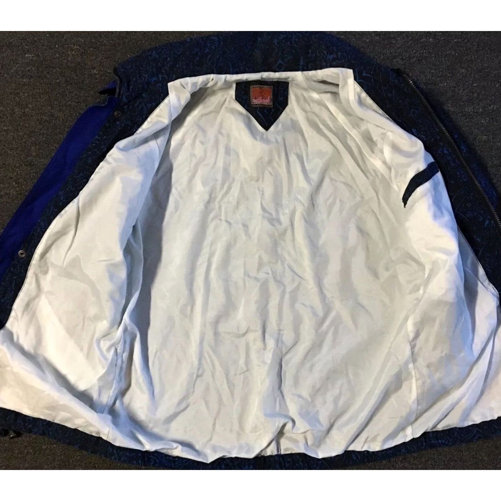 Vintage VINTAGE All Over Print Jacket Women's XL Blue Abstract Art Parka 80s 90s Vaporwave Ski Snowboard Ocean Pacific Style Pockets Lined Size XL / US 12-14 / IT 48-50 - 4 Thumbnail