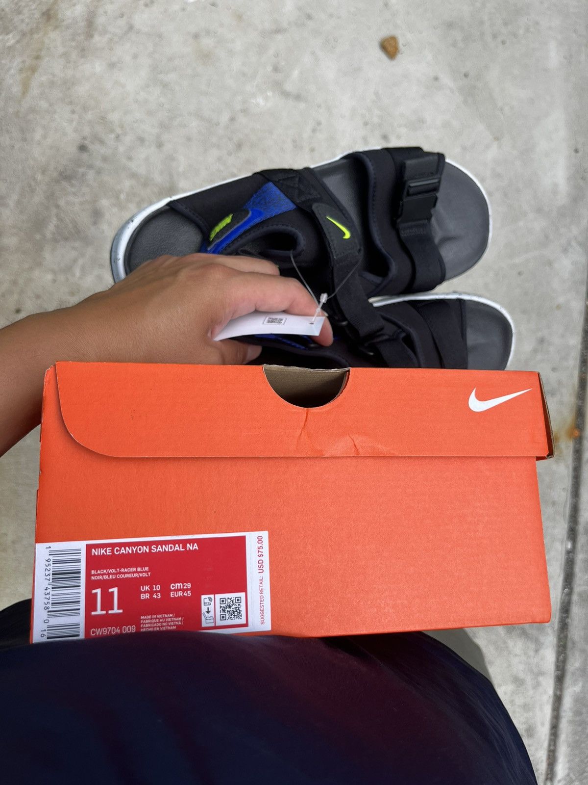 Nike Nike Canyon Sandals CW9704 009 Size US 11 / EU 44 - 10 Thumbnail
