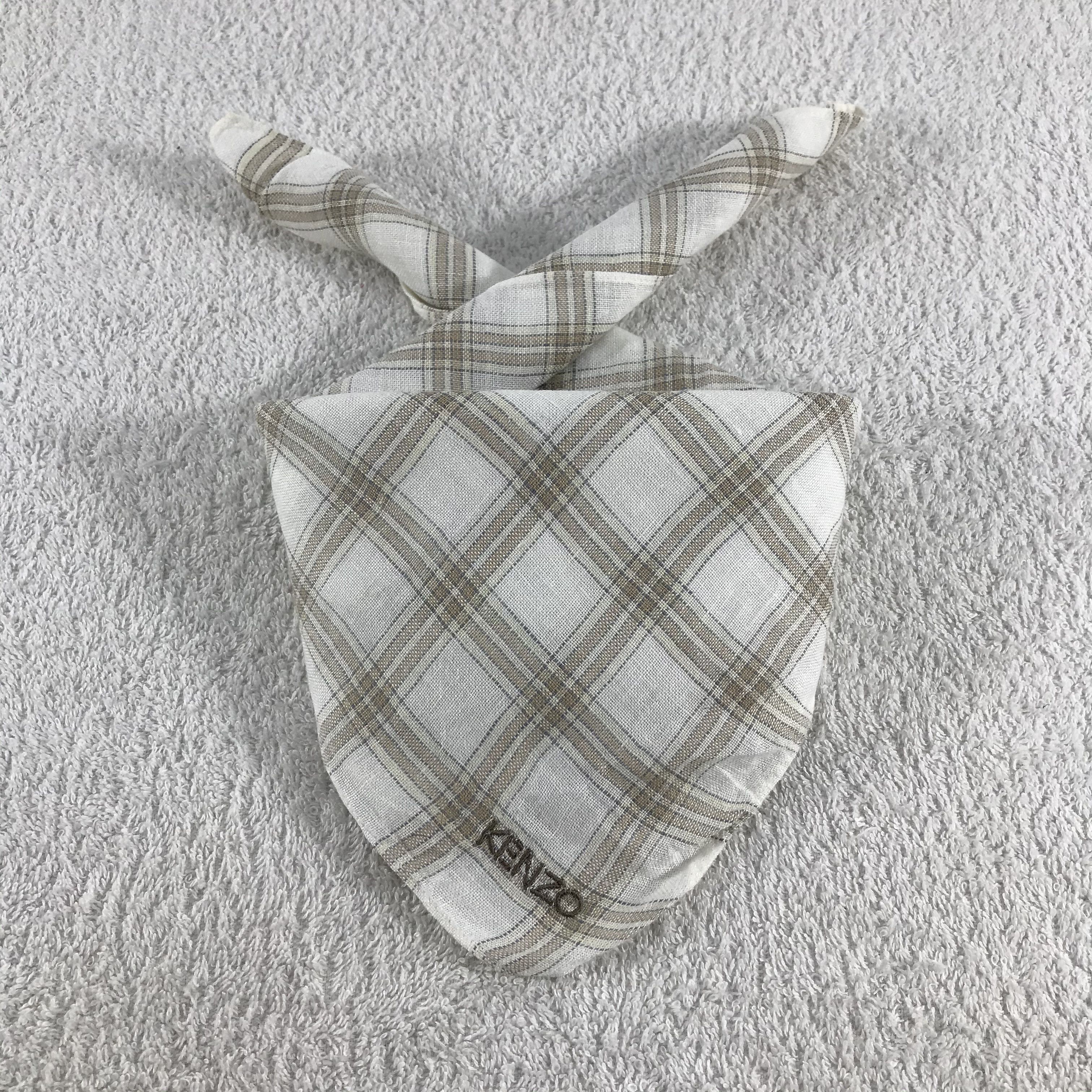 Kenzo × Vintage Kenzo Bandana / Handkerchief / Neckerchief - S108 Size ONE SIZE - 3 Thumbnail