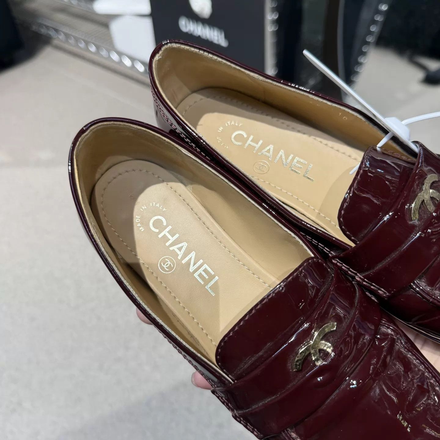 Chanel Chanel Patent Leather Red Loafers (37) Excellent Condition Size US 6.5 / IT 36.5 - 8 Thumbnail