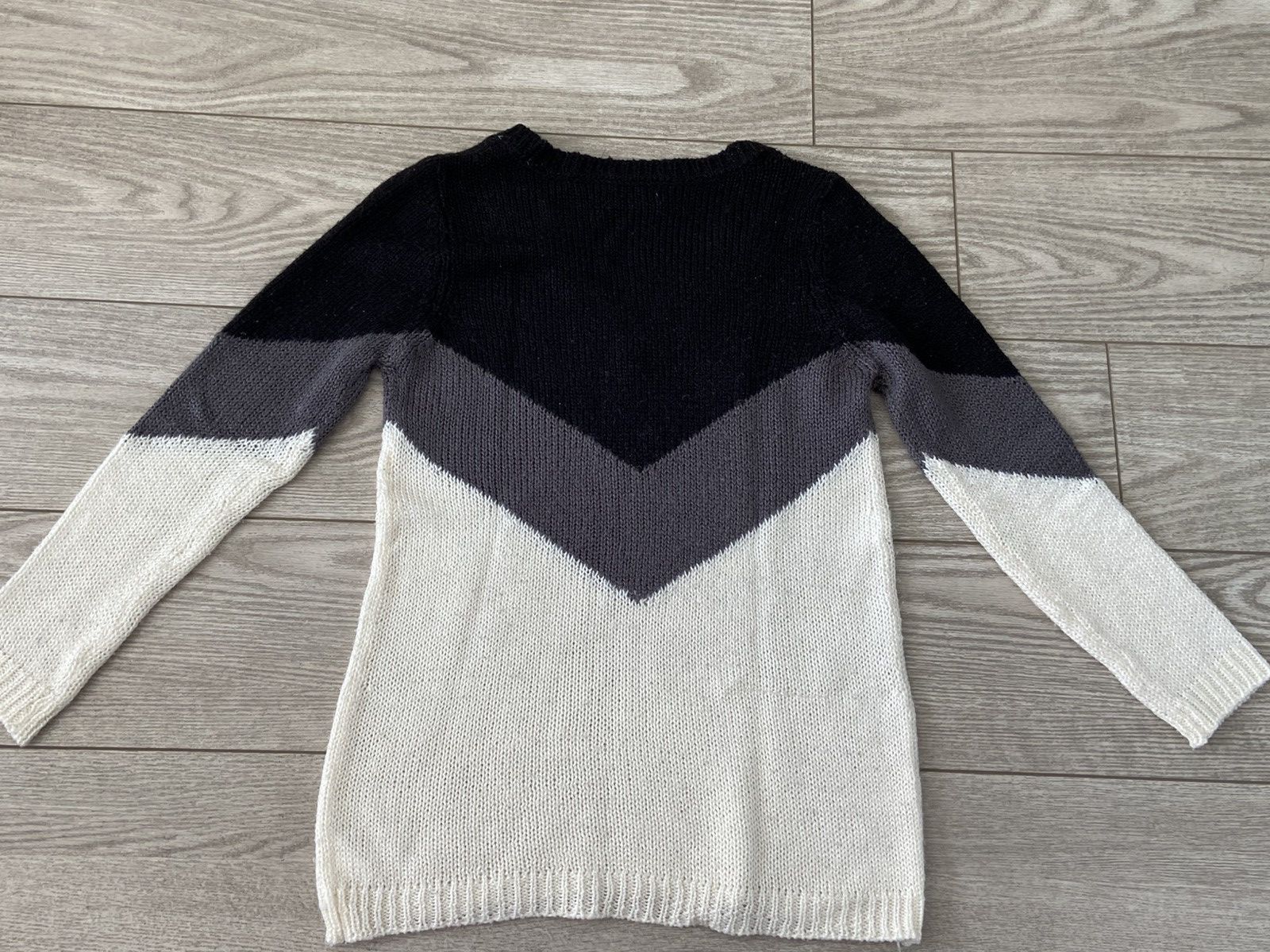 Other Tobi women’s sweater. Size: S. Size S / US 4 / IT 40 - 3 Thumbnail