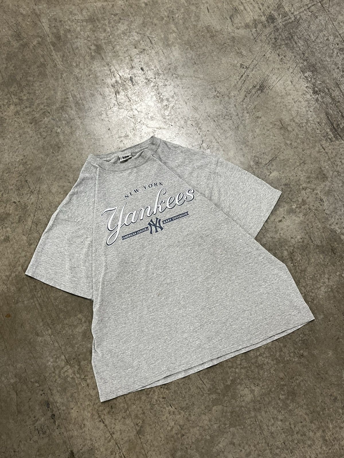 New York Yankees × Vintage NY Yankees vintage Lee sport faded tee shirt 90s hype rare Size US XL / EU 56 / 4 - 3 Thumbnail