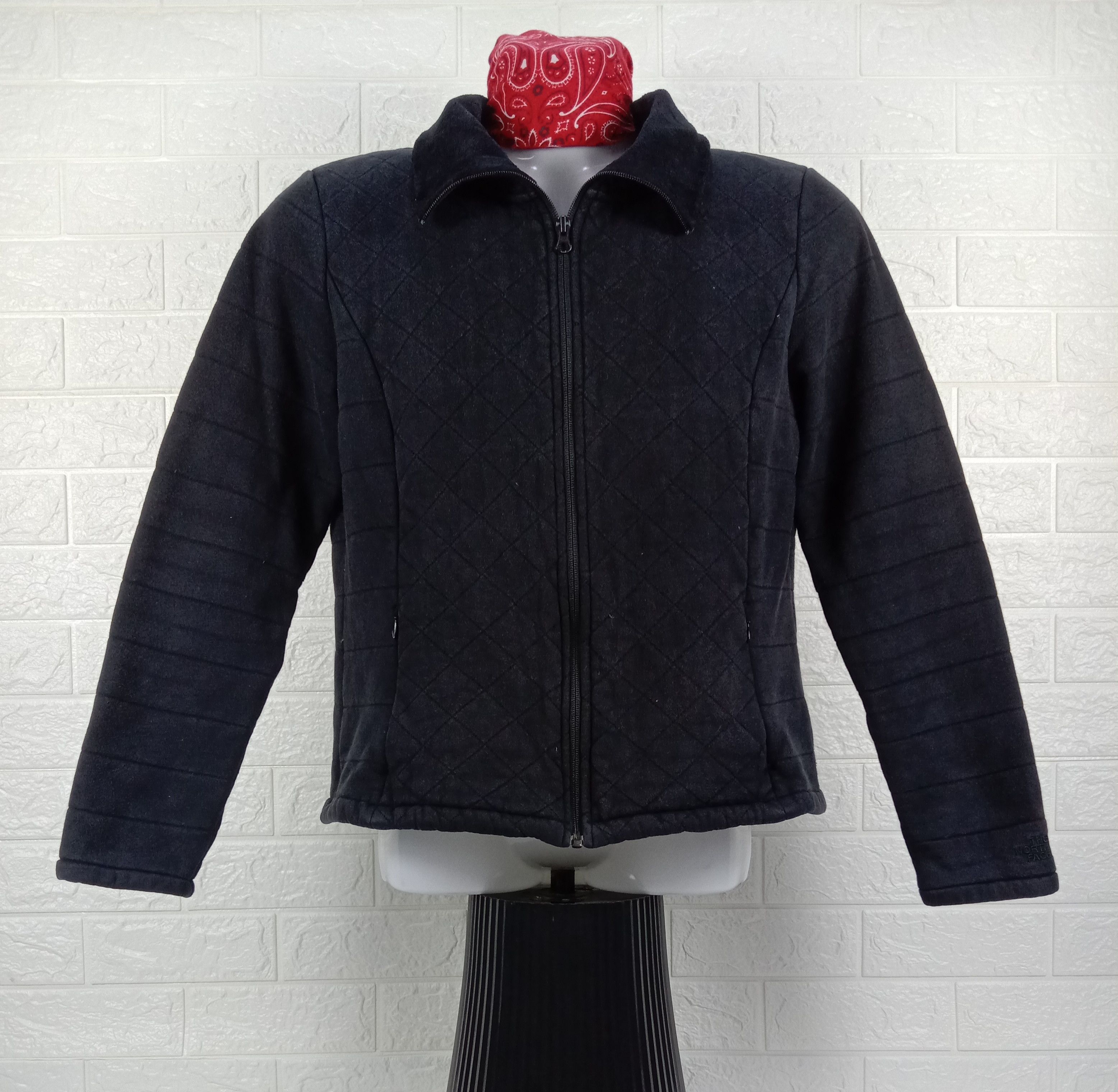 The North Face Vintage The North Face Black Womens Sweater Size M / US 6-8 / IT 42-44 - 1 Thumbnail