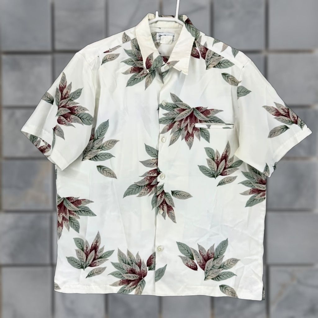 Tori Richard Tori Richard Mens Large White Tropical Leaf Print Button Front Shirt 0071RC USA Size US L / EU 52-54 / 3 - 1 Thumbnail
