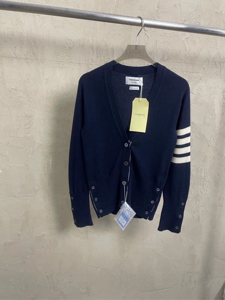 Thom Browne Thom Browne A Tibetan blue four-striped cashmere sweater Size XS / US 0-2 / IT 36-38 - 1 Thumbnail