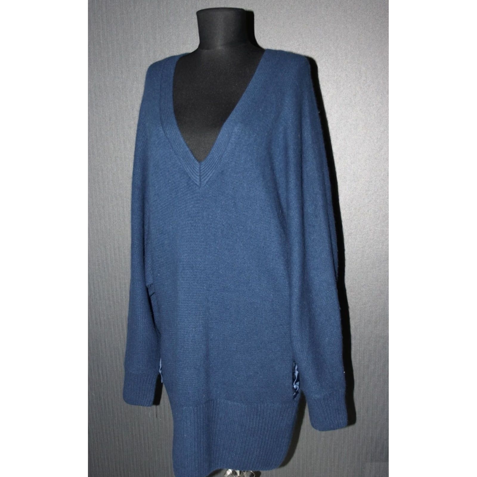 Tiger of Sweden Tiger of Sweden Shirt Womens Wool Angora Long Jumper Sweater M Navy Size M / US 6-8 / IT 42-44 - 2 Thumbnail