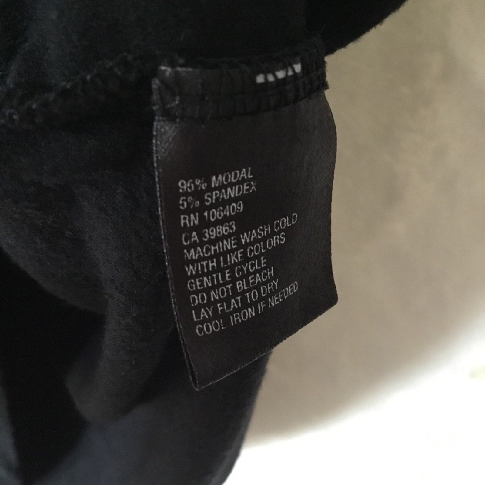Other Tahari Black Short-Sleeve Cowl Neck Top Size S / US 4 / IT 40 - 7 Thumbnail