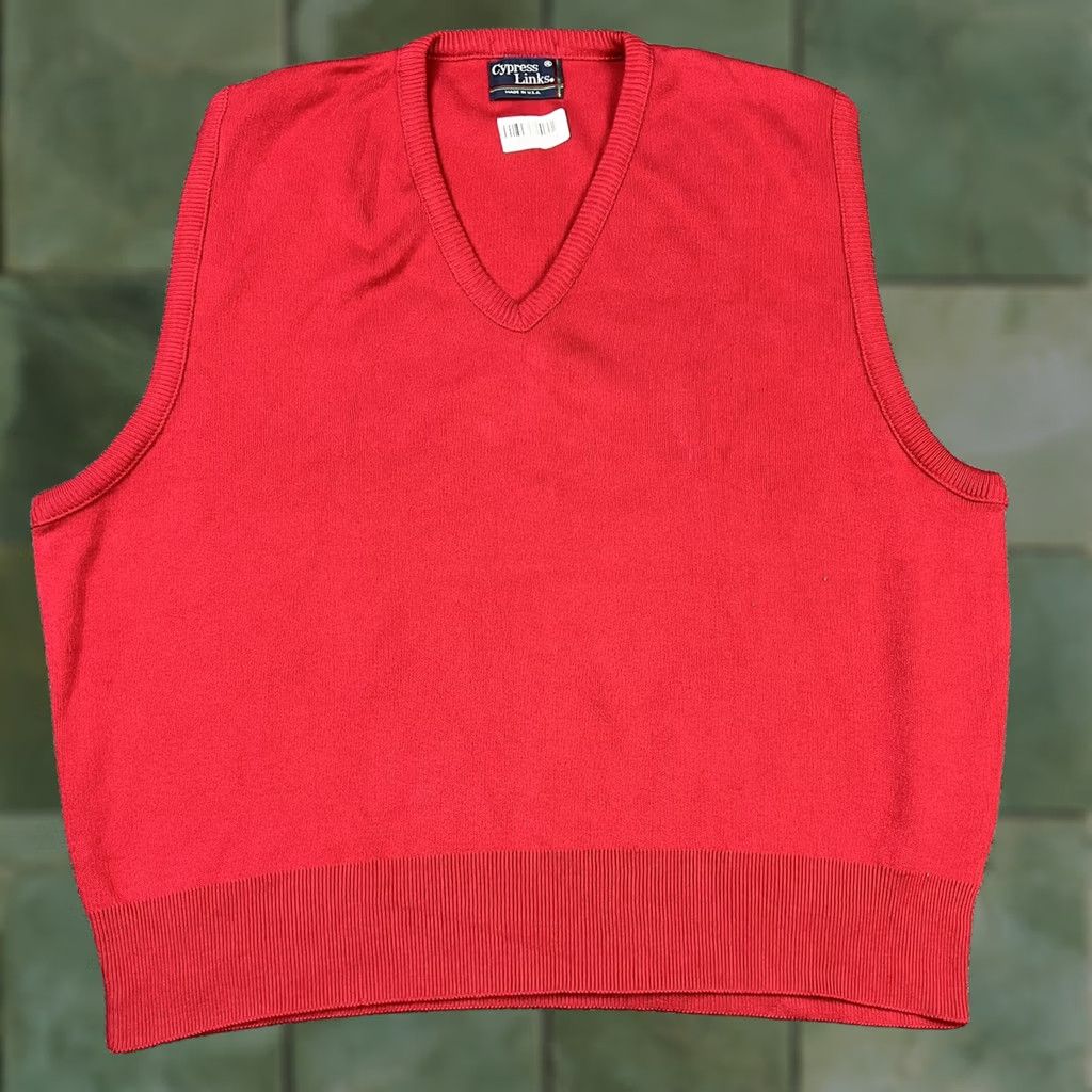 Vintage VINTAGE Cypress Links Red V-Neck Golf Sweater Vest Adult XL Men Size US XL / EU 56 / 4 - 1 Thumbnail
