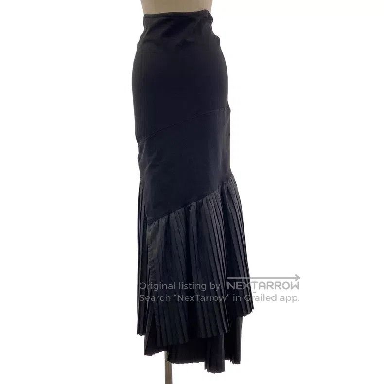 Comme des Garcons Comme des Garcons size M Distressed Mermaid Pleated Skirt Size 23" - 1 Thumbnail