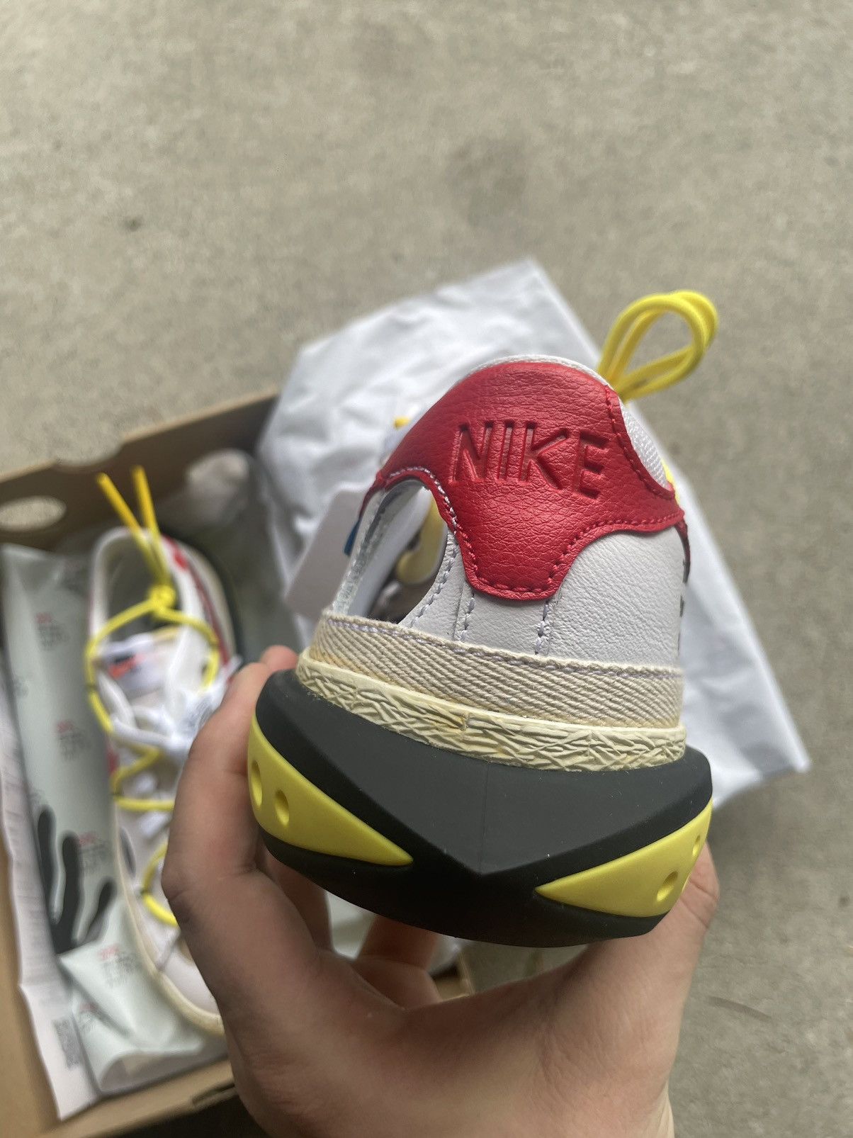 Nike × Off-White Off-White Nike Blaser Low Size US 10.5 / EU 43-44 - 6 Thumbnail