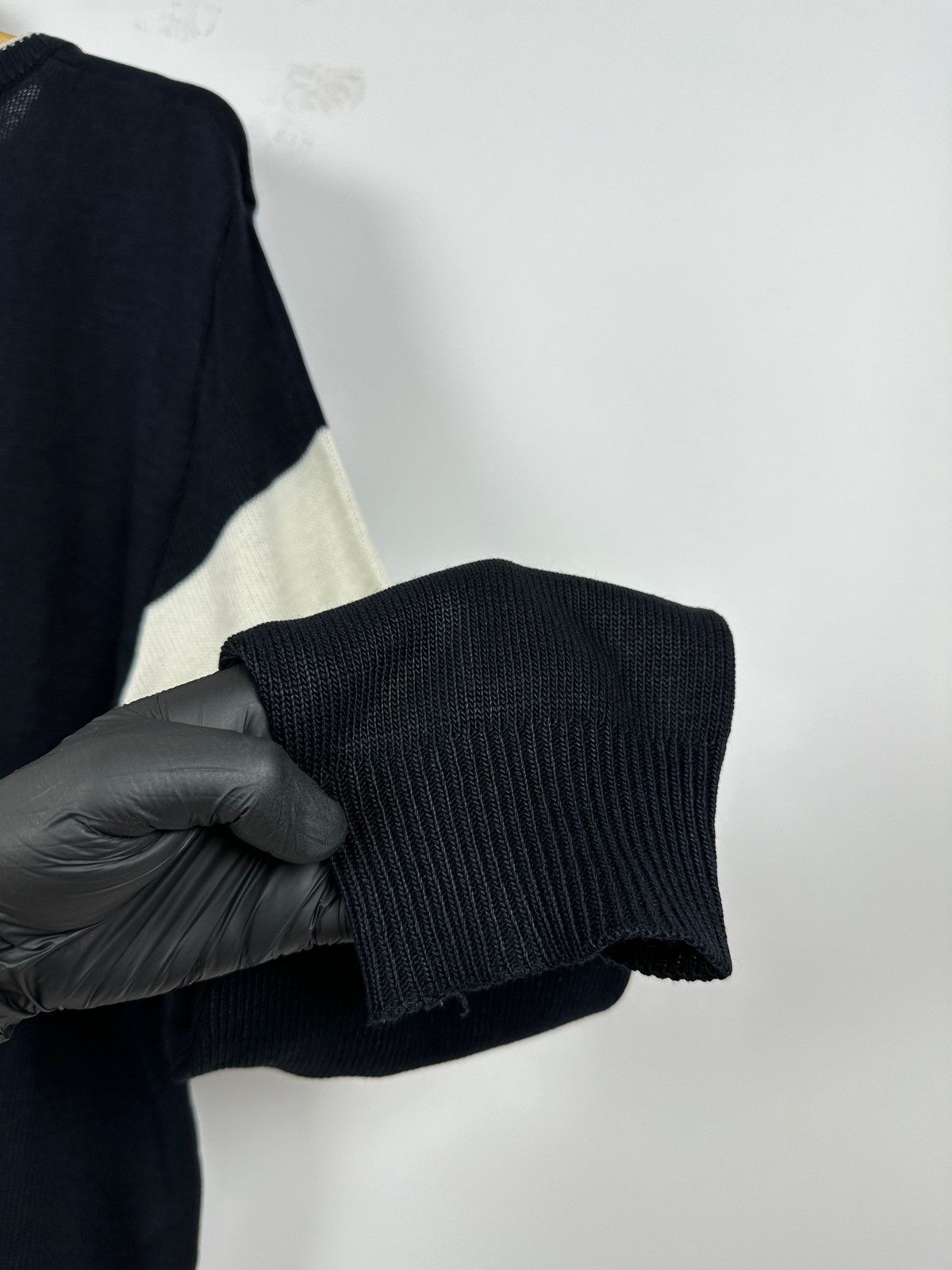 Diesel Vintage Diesel Y2K Big Logo Navy Blue Knit Sweater Size US L / EU 52-54 / 3 - 19 Thumbnail