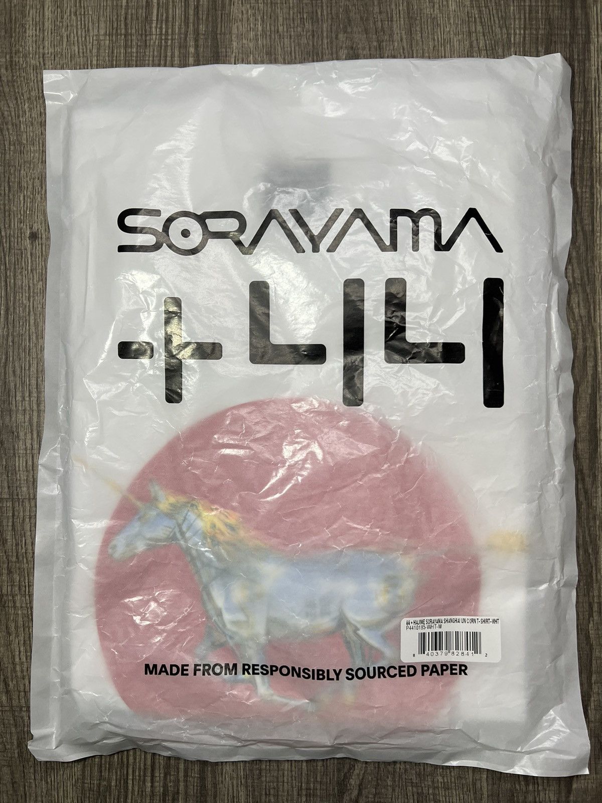+44 × Club Sorayama Lewis Hamilton +44 x Sorayama Shanghai Unicorn T-Shirt Size US M / EU 48-50 / 2 - 3 Thumbnail