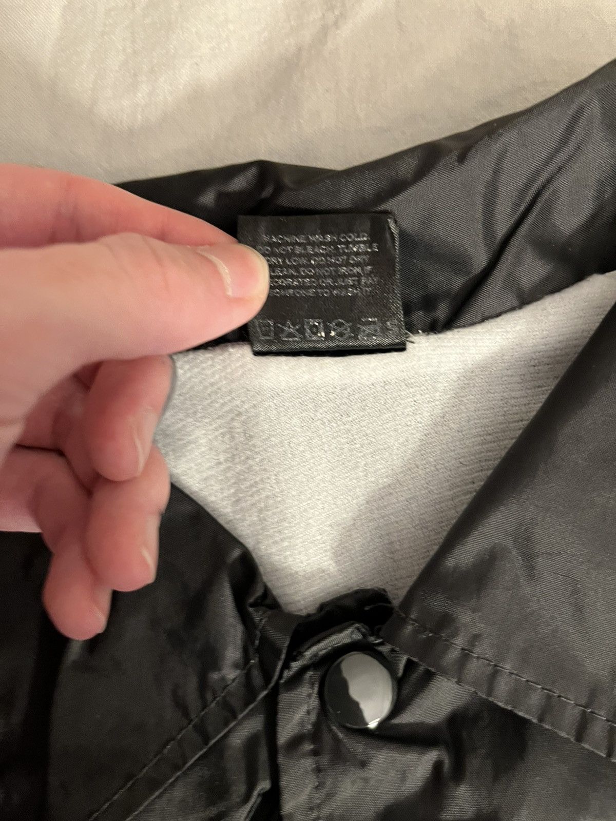 Other Image ny windbreaker black Size US L / EU 52-54 / 3 - 4 Thumbnail