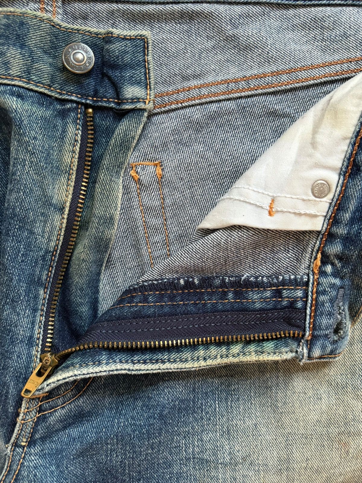 Edwin Vintage Edwin Mud Wash Distressed Ripped Loose Jeans Size US 34 / EU 50 - 9 Thumbnail