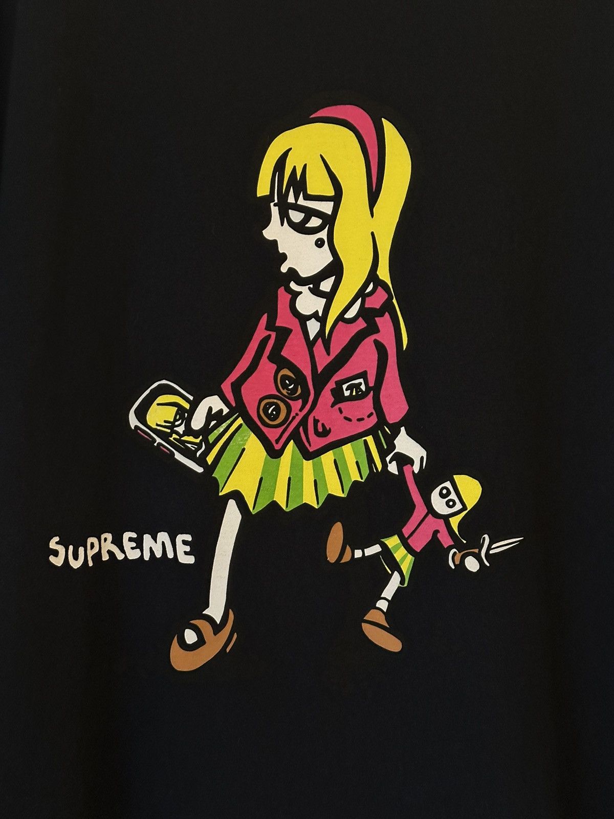 Supreme Supreme Suzie Switchblade Tee Size US XL / EU 56 / 4 - 2 Thumbnail