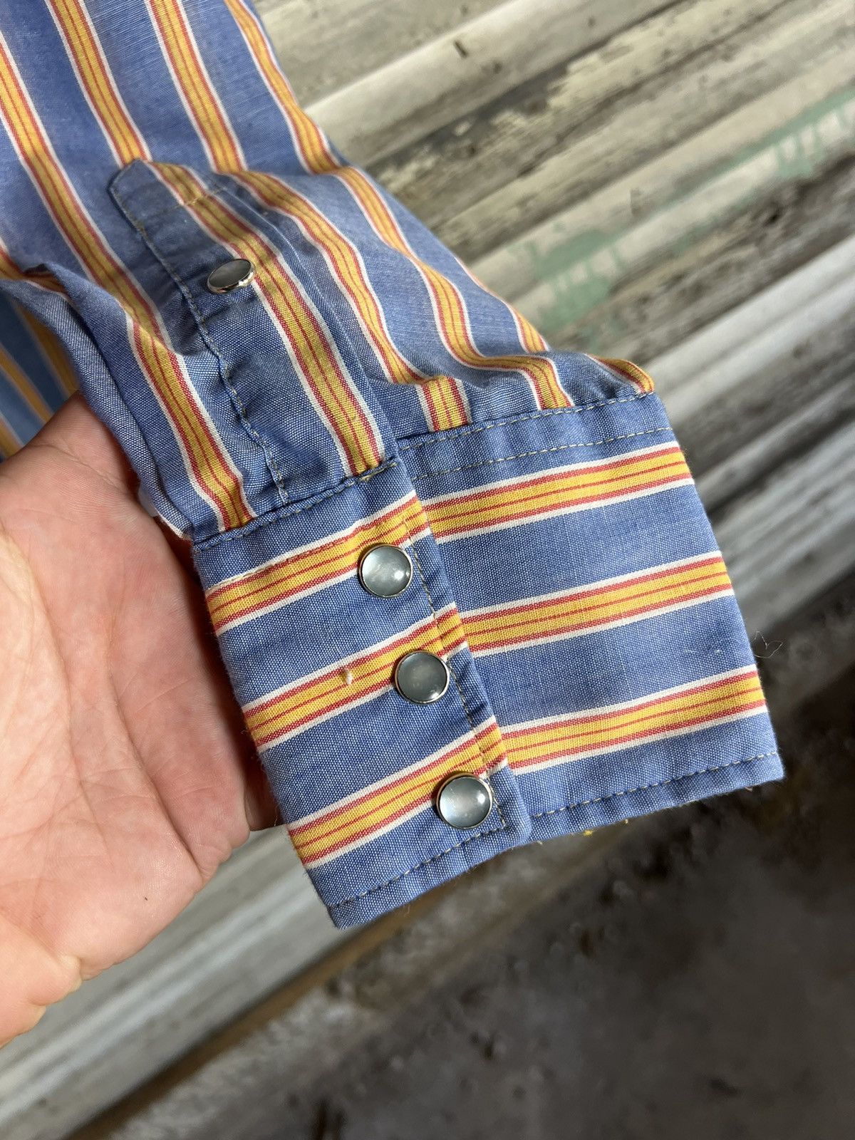 Vintage Vintage Striped Western Wear Shirt Size US XL / EU 56 / 4 - 4 Thumbnail