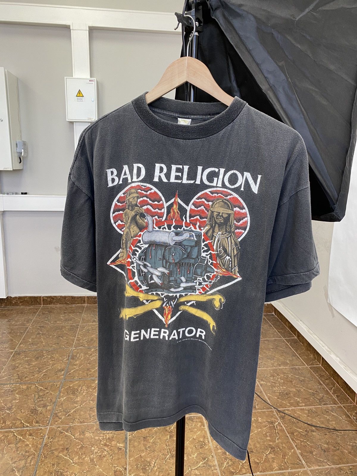 image of Band Tees x Metallica Vintage 1992 Bad Religion Generator Rock Bend T-Shirt in Black (Size XL)