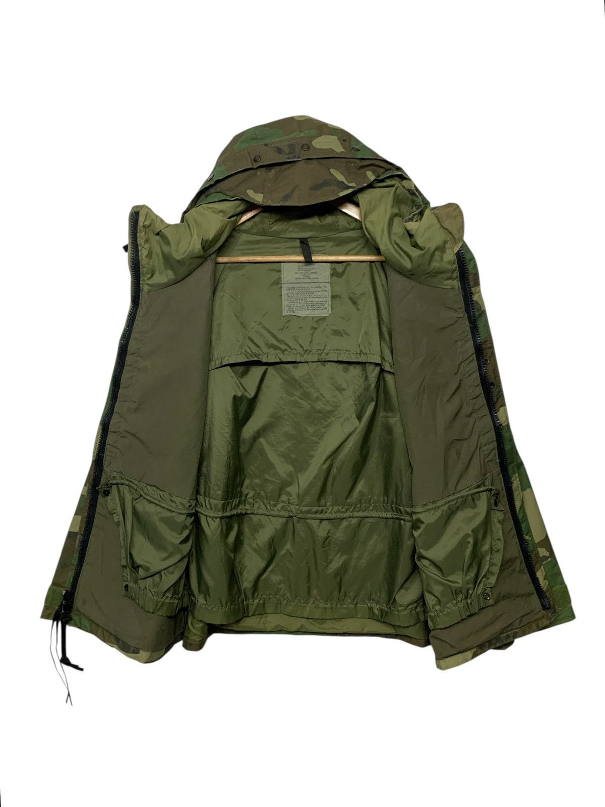 Vintage Rare Vintage 80's Army Zipper Down Jacket Size US M / EU 48-50 / 2 - 3 Thumbnail