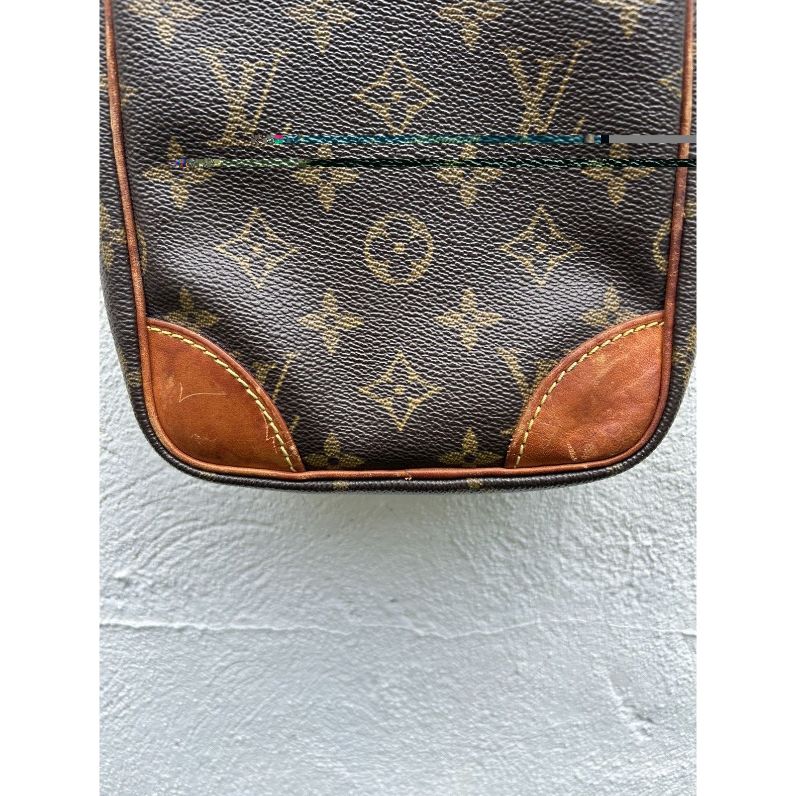 Louis Vuitton Authentic LOUIS VUITTON LV Monogram Leather DANUBE Crossbody Size ONE SIZE - 6 Thumbnail