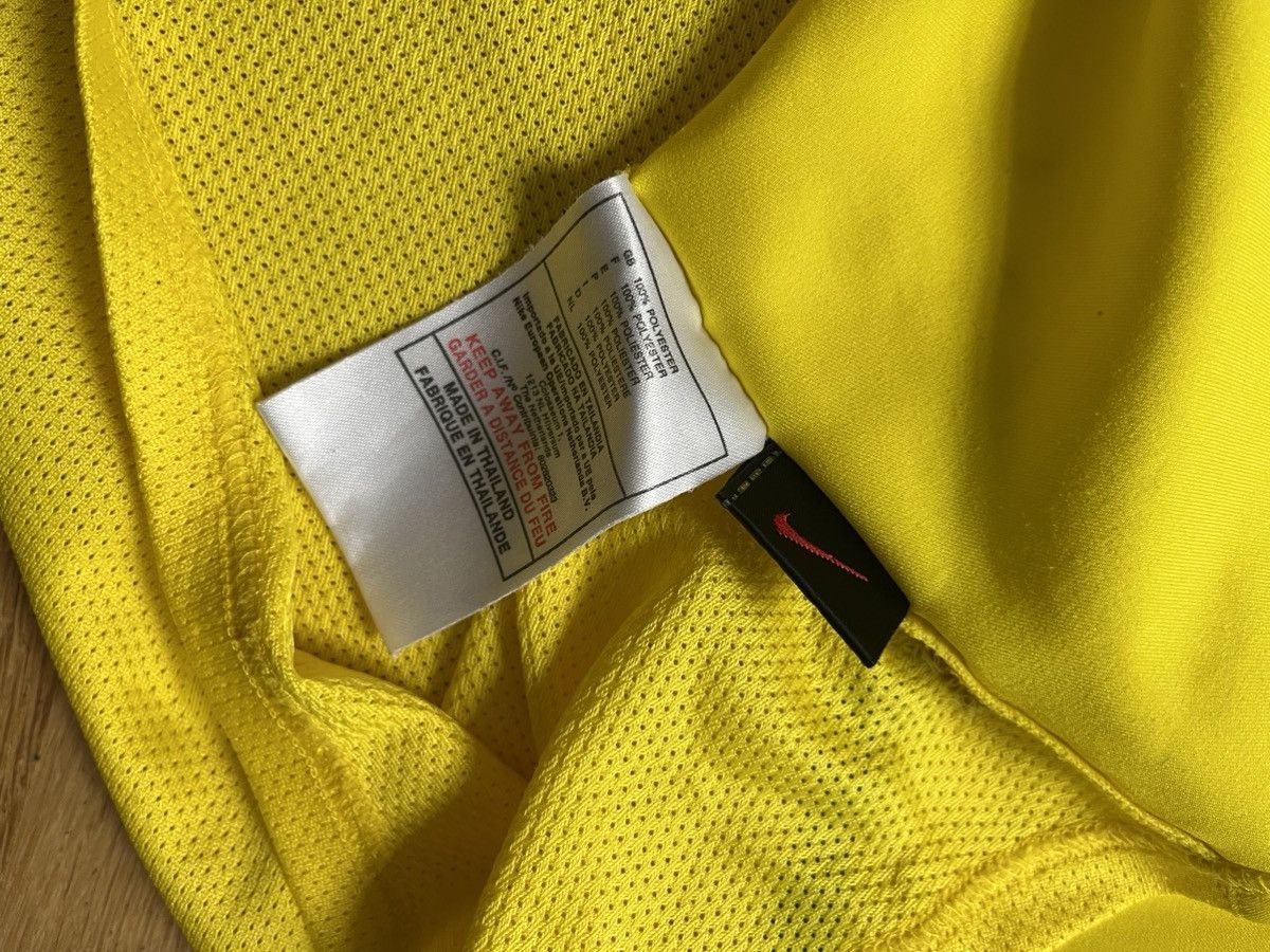 Nike Nike Brazil World Cup 2002 Kaka Jersey Size US L / EU 52-54 / 3 - 8 Thumbnail