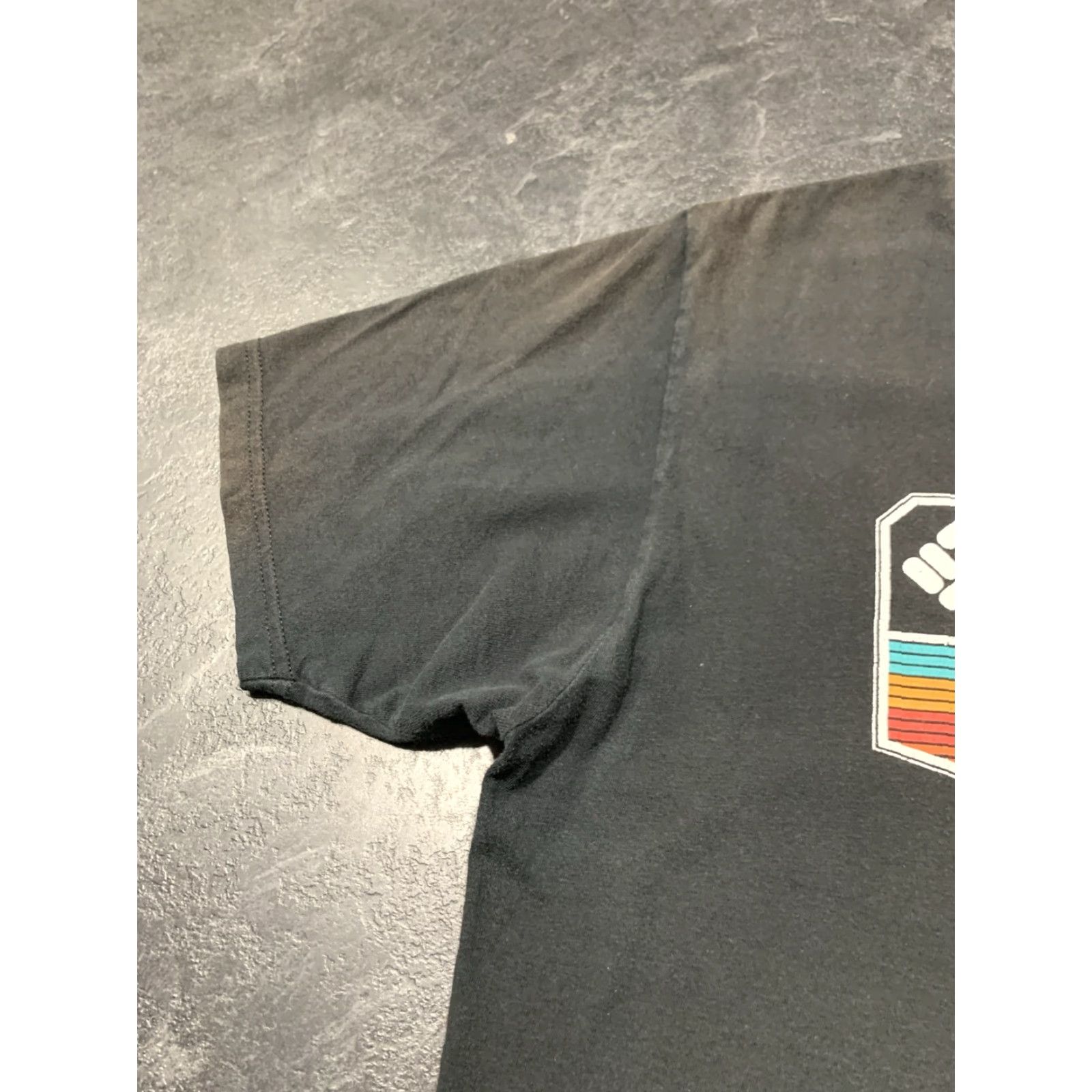 Vintage Columbia Men's T-Shirt Black Short Sleeve Mountain Mt Hood Logo Logo Graphic 90s Outdoor Sports Size US M / EU 48-50 / 2 - 5 Thumbnail