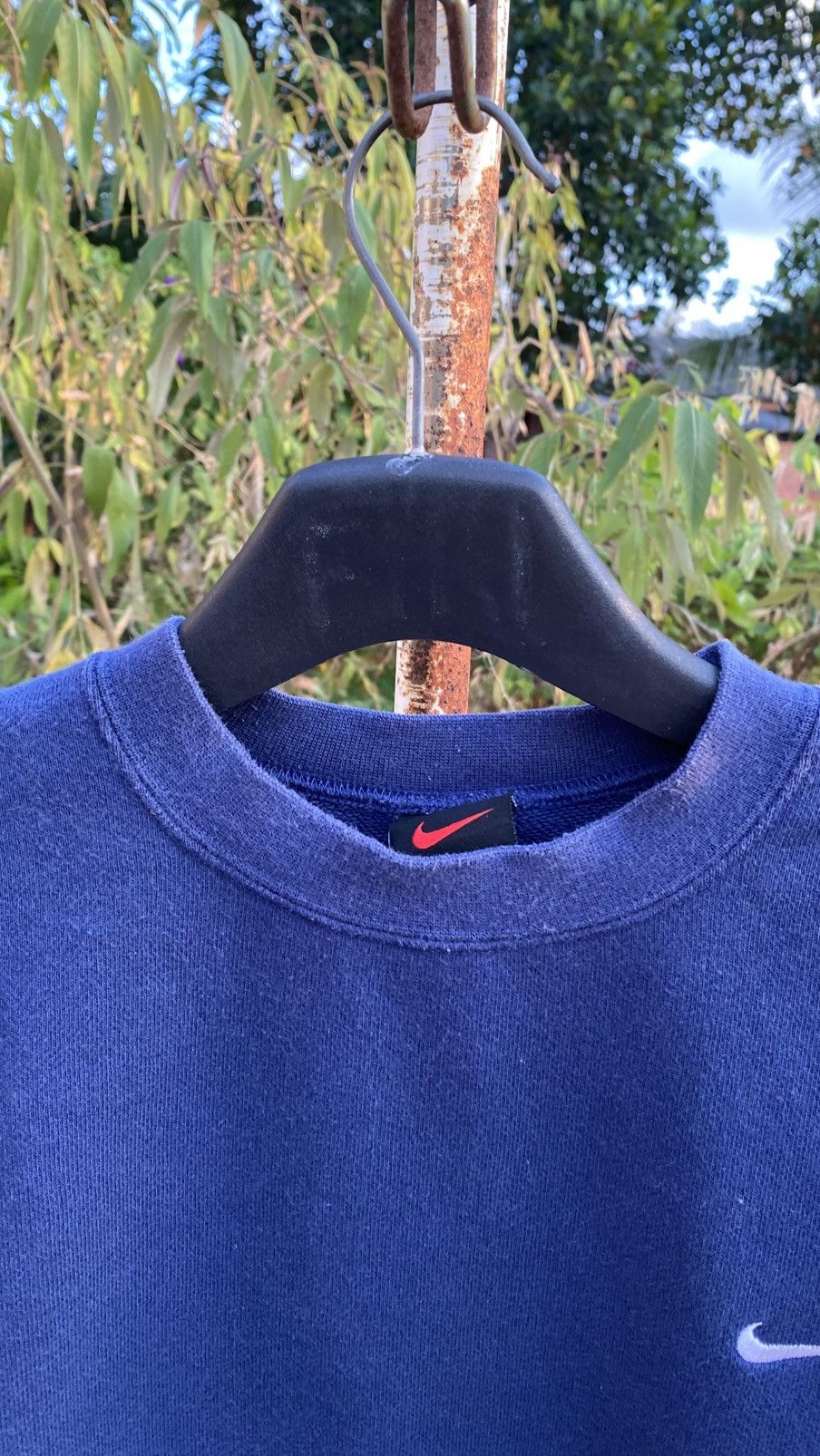 Nike vintage Nike crewneck sweatshirt mini swoosh logo Size US M / EU 48-50 / 2 - 2 Thumbnail