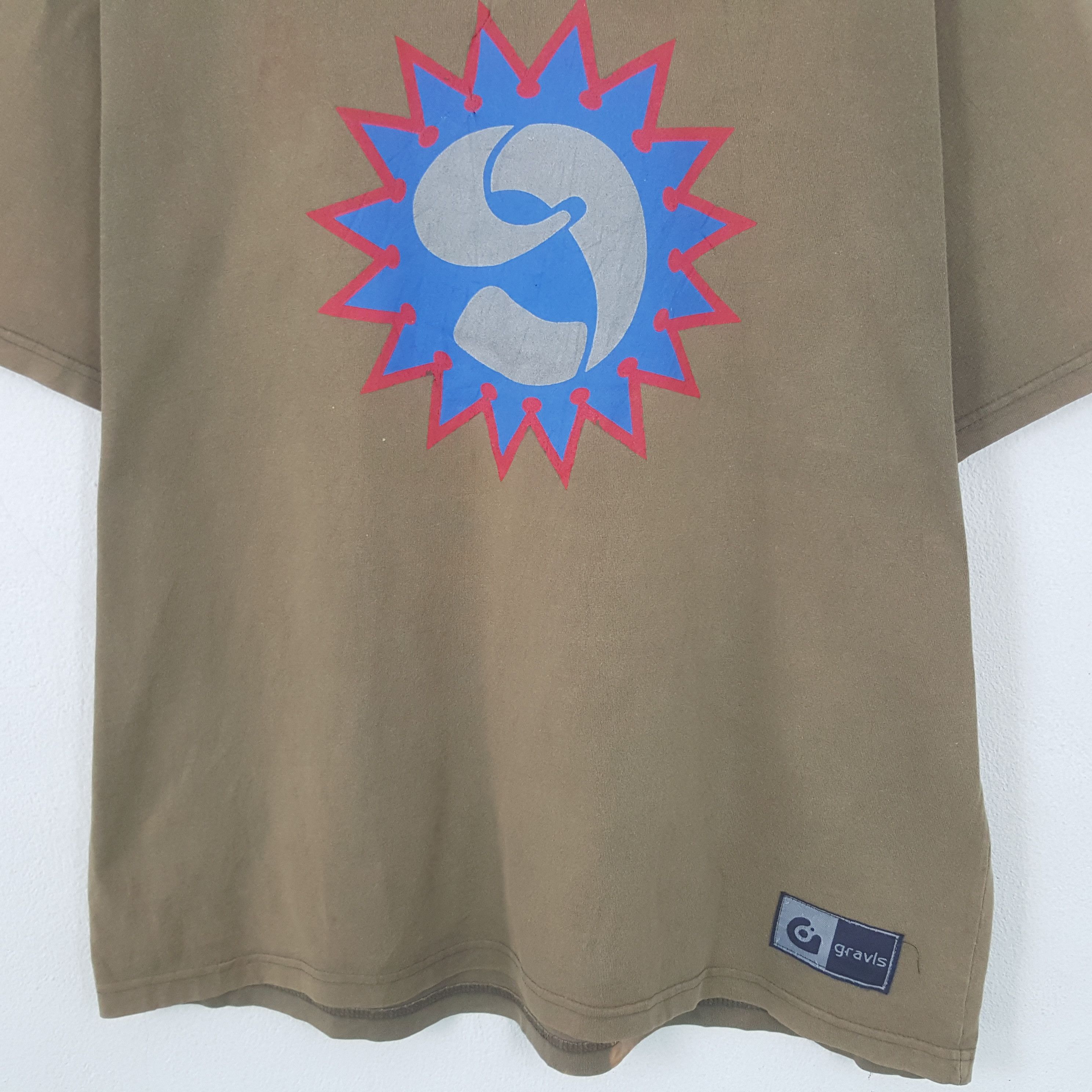 Other Vintage Gravis Skateboard Tshirt Size US XL / EU 56 / 4 - 4 Thumbnail