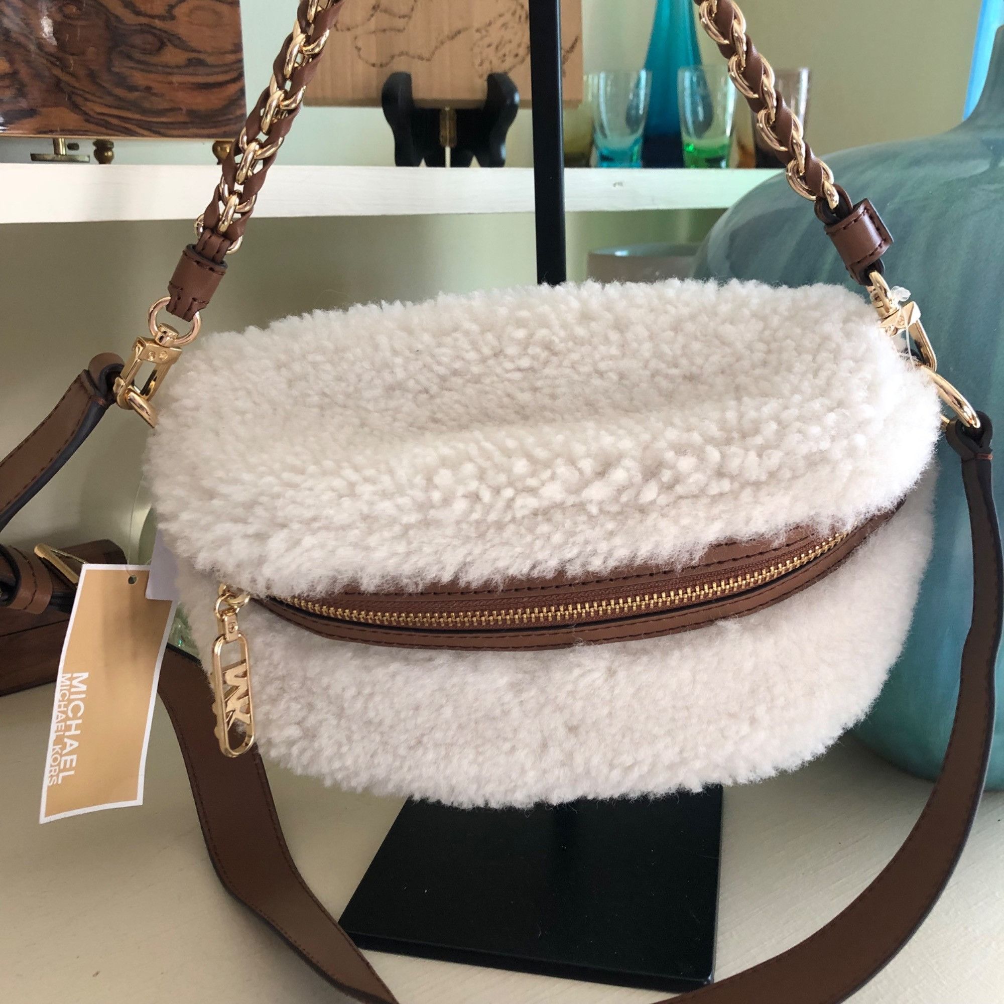 Michael Kors NWT MICHAEL KORS Sling Sherpa Gold Chain Messenger Handbag w Size ONE SIZE - 1 Thumbnail
