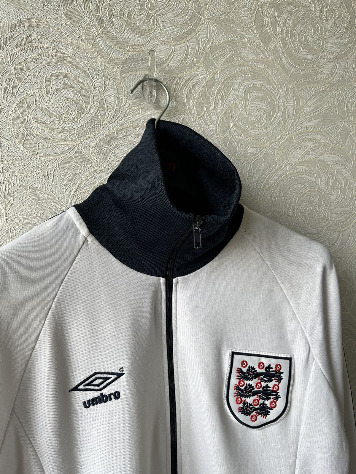 Umbro Umbro England 90s Track Jacket Vintage Football Soccer Retro Size US L / EU 52-54 / 3 - 7 Thumbnail