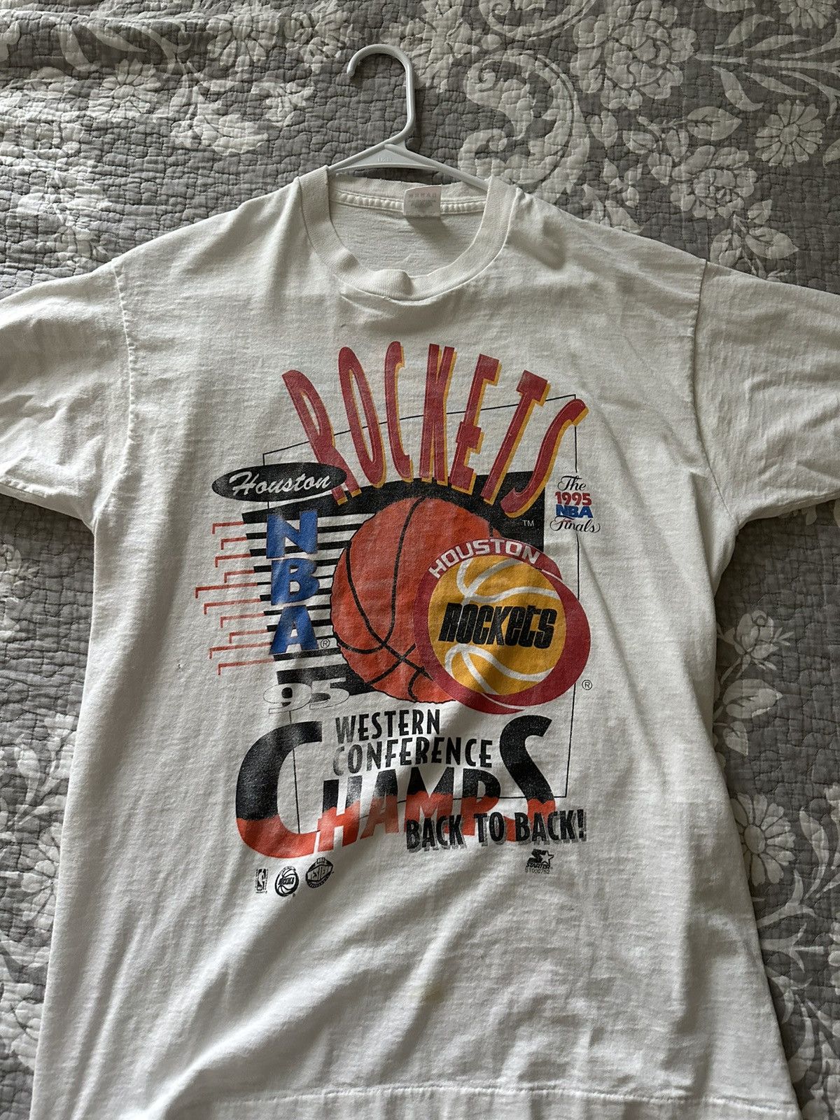 Fruit Of The Loom Houston Rockets vintage tee Size US L / EU 52-54 / 3 - 2 Thumbnail